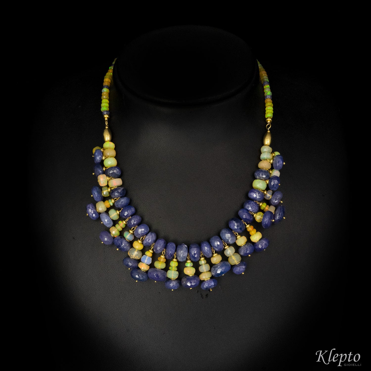 Collana girocollo in oro giallo con pendenti di Tanzanite ed Opale