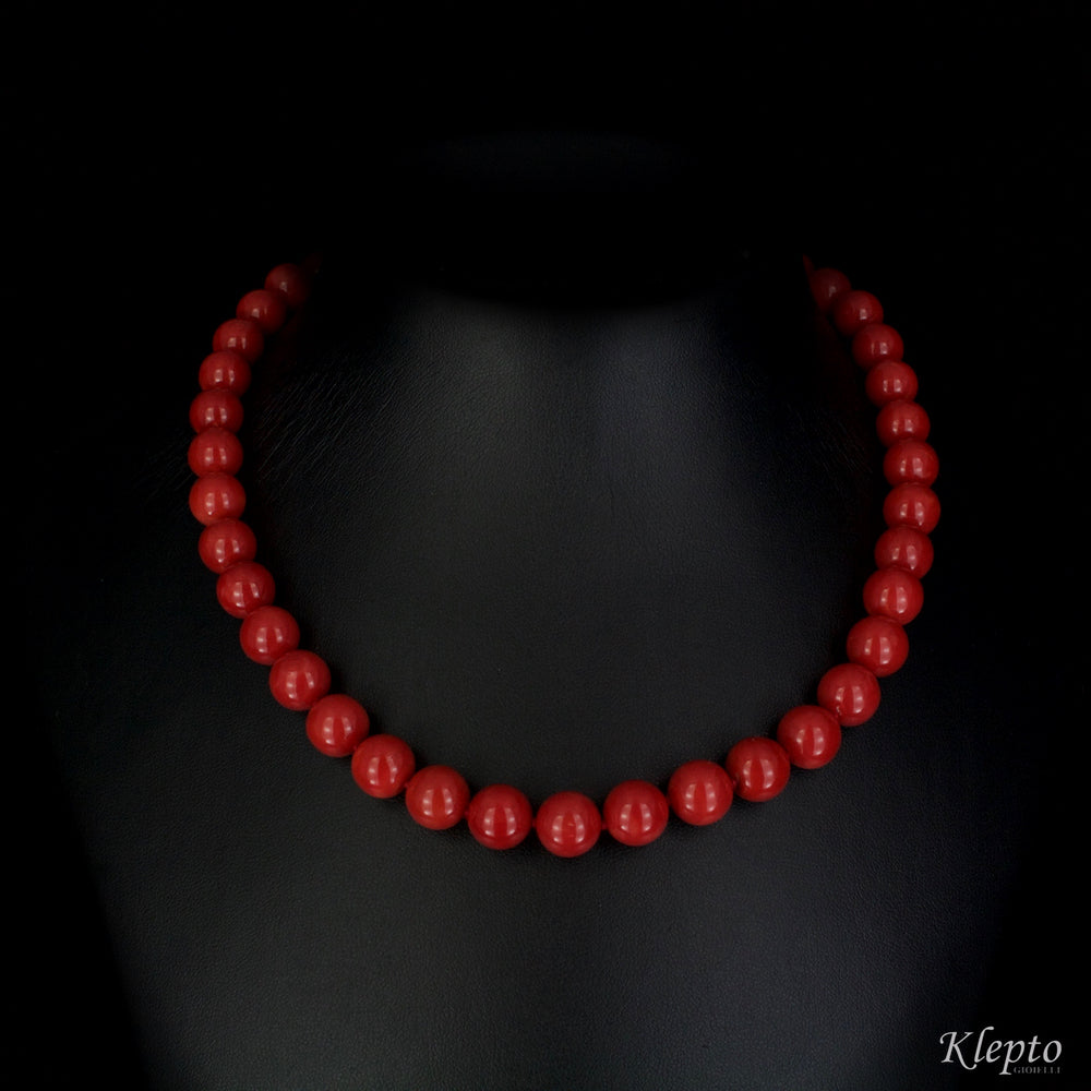 Collana in oro bianco, Corallo Sardo e Diamanti