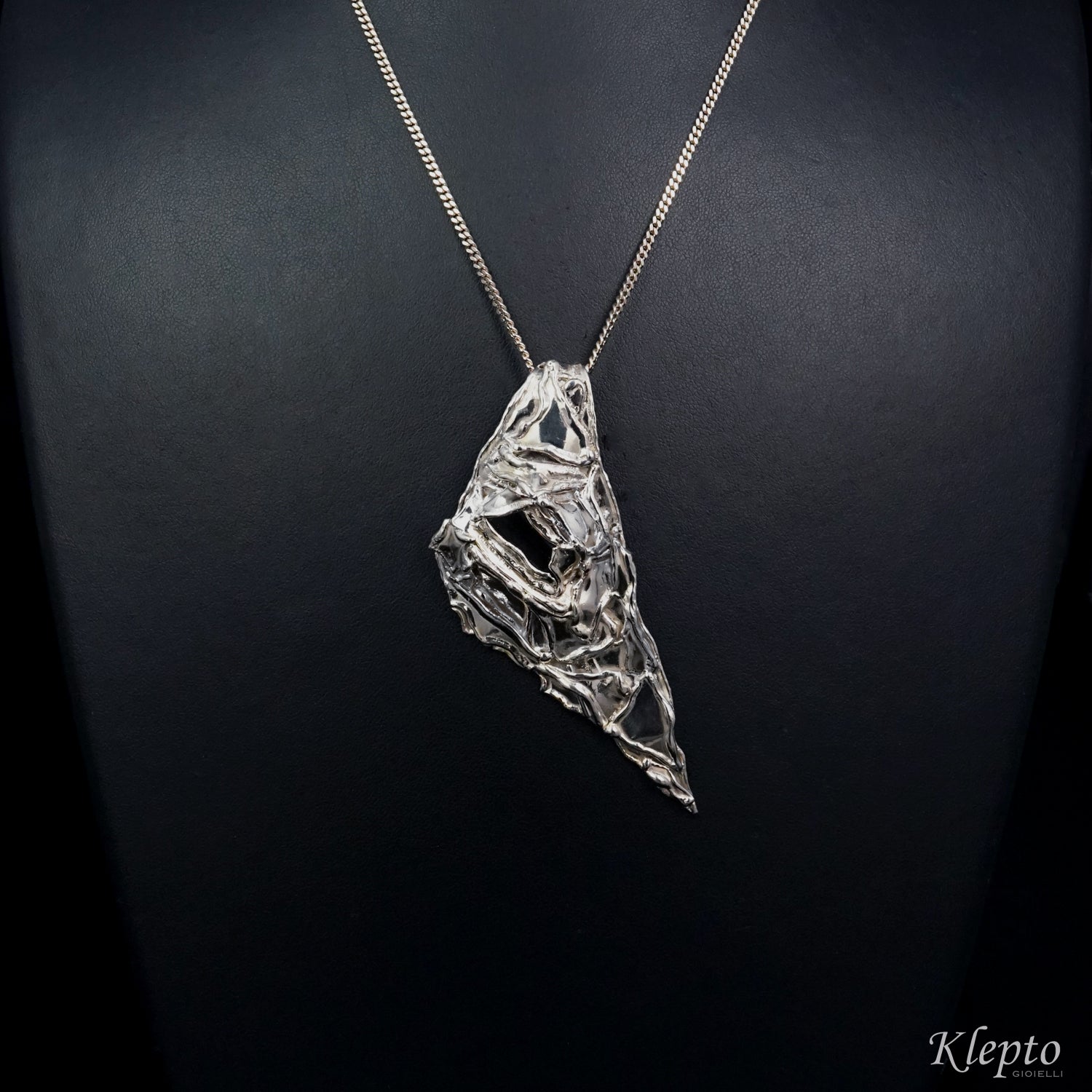 Pendente in Argento Silnova® grande con Iolite