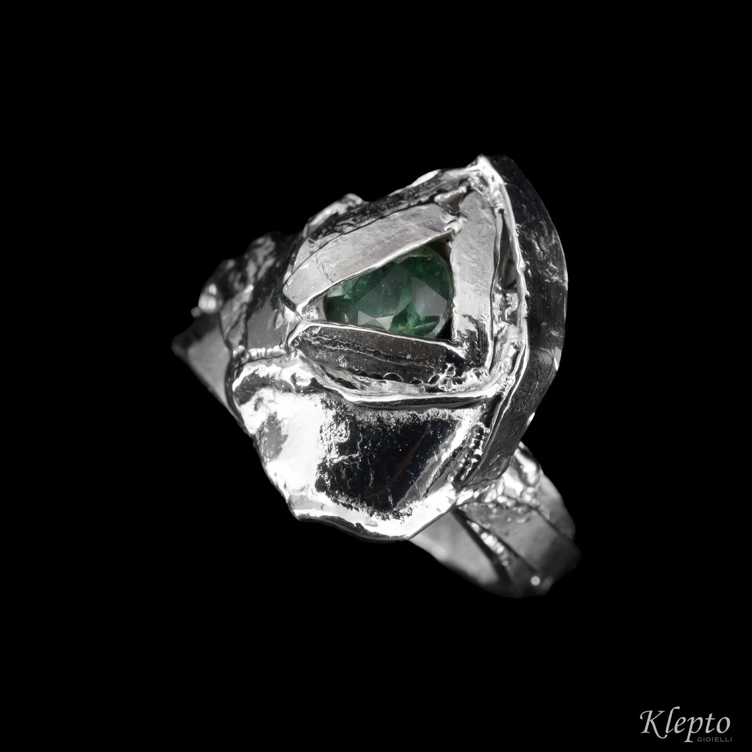 Anello in Argento Silnova con Tormalina verde