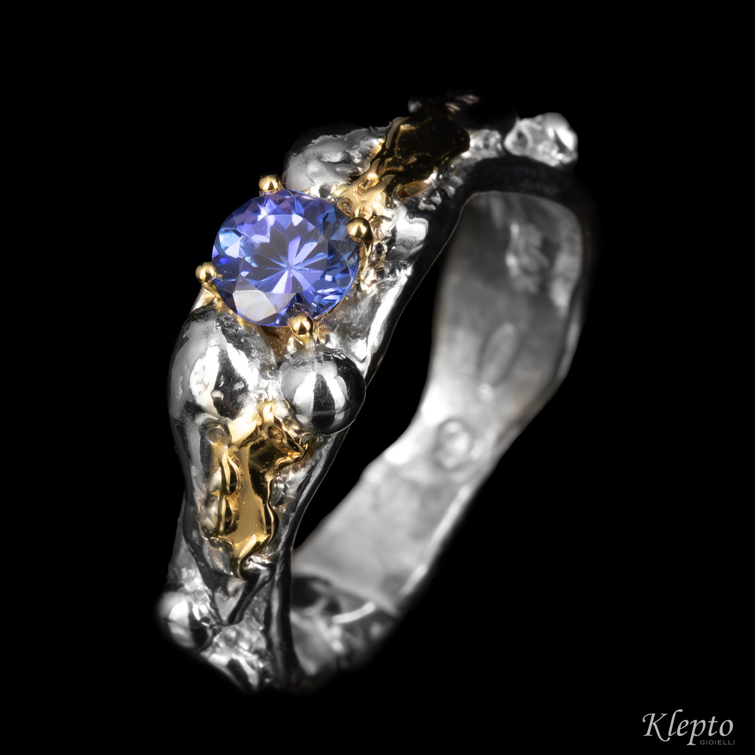 Anello in Argento Silnova® con pietre preziose e dettagli in oro giallo (grande)