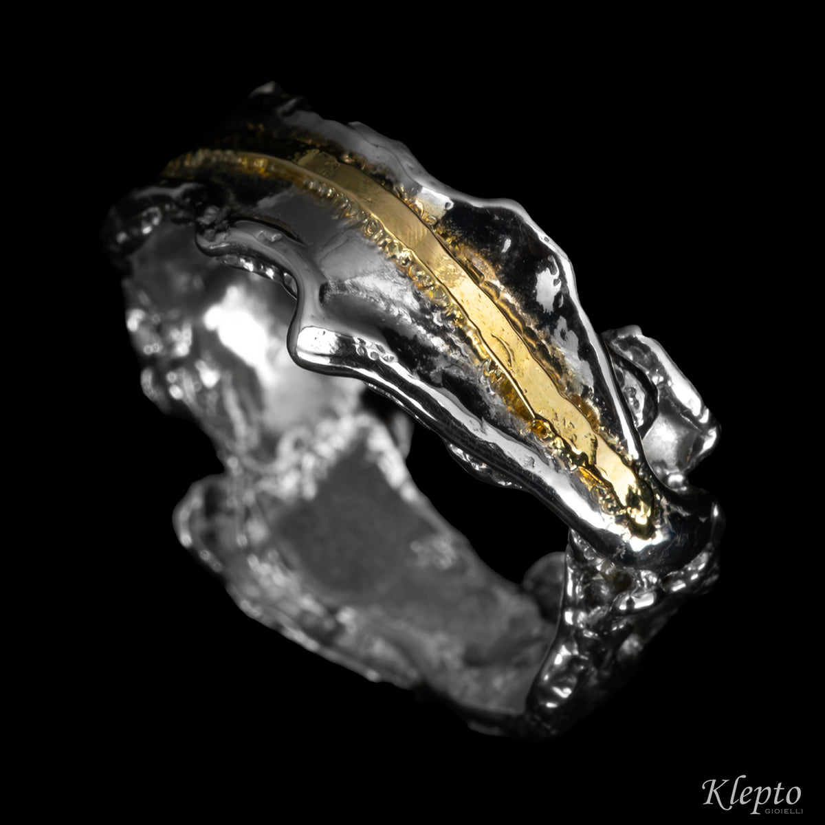 Anello in Argento Silnova® con dettagli in oro giallo