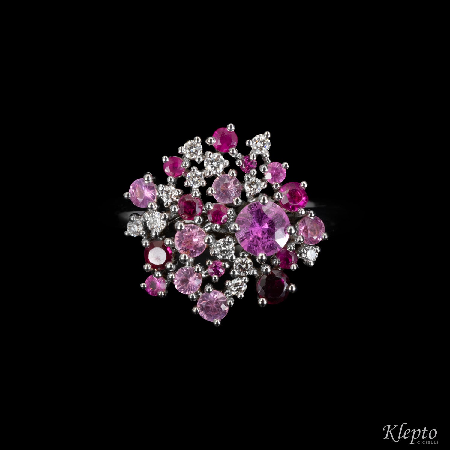 Anello classico in oro bianco con Zaffiri rosa, Rubini e Diamanti