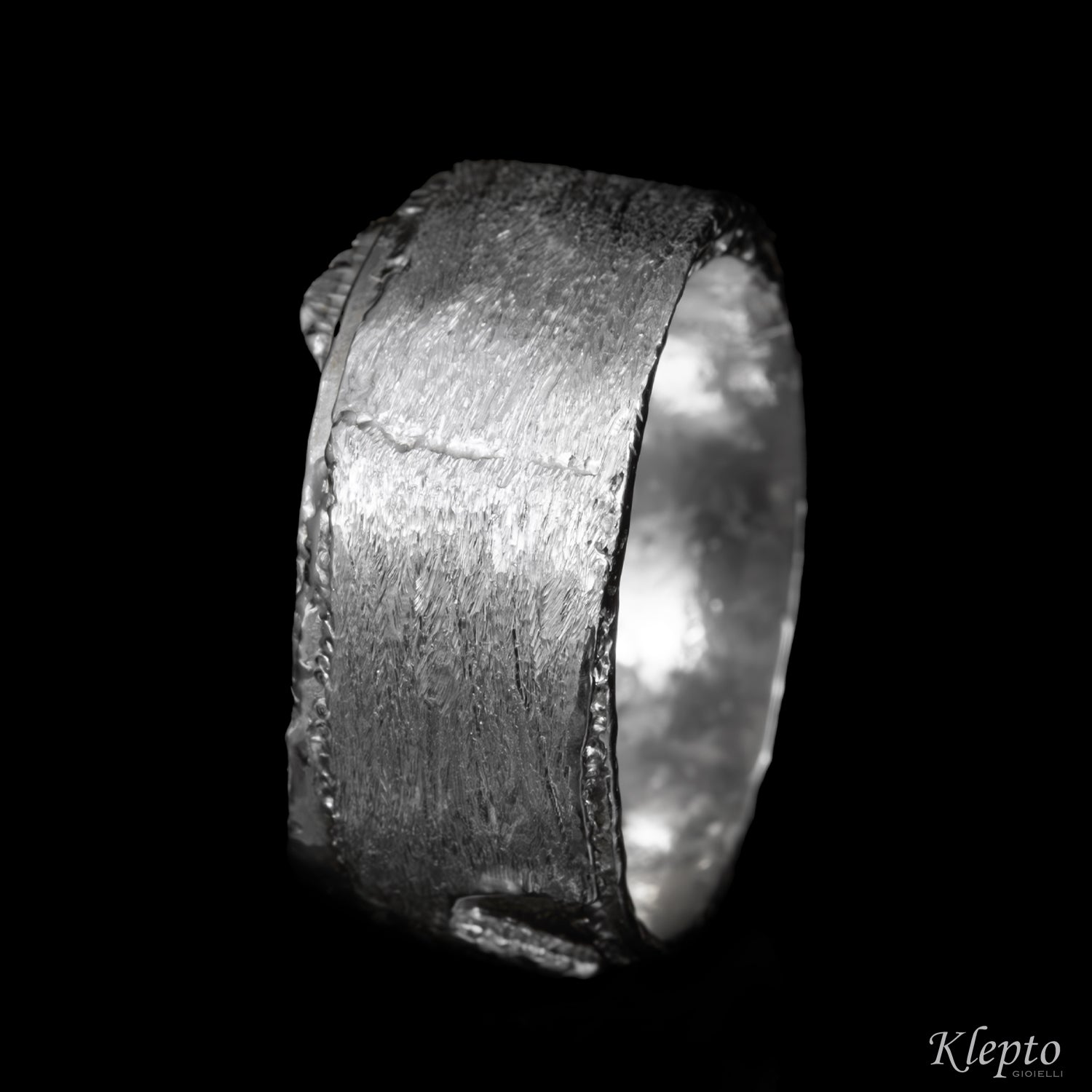 Anello in Argento Silnova®