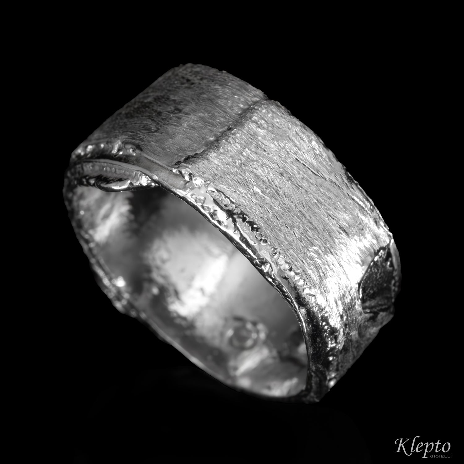 Anello in Argento Silnova®