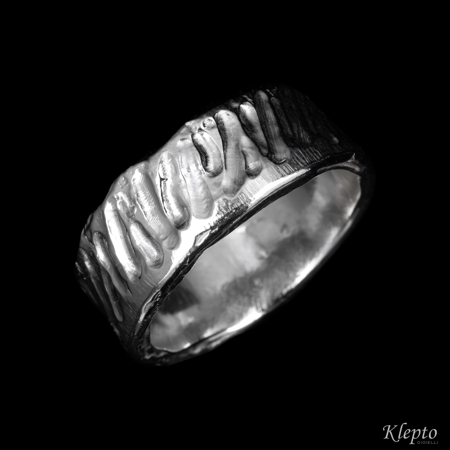 Anello in Argento Silnova®