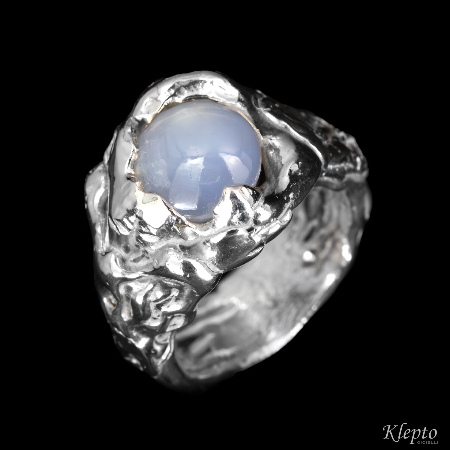 Anello in Argento Silnova con Zaffiro asteria