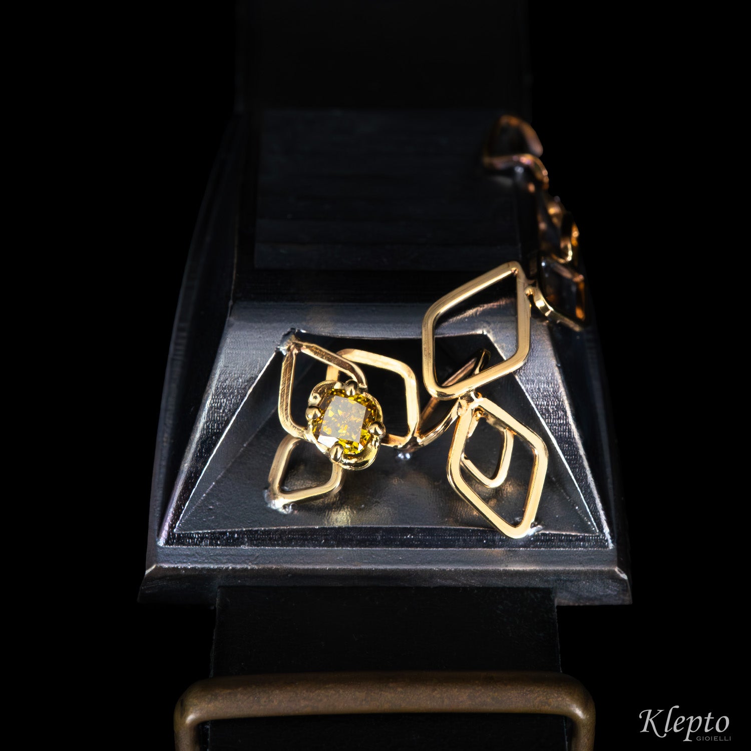 Bracciale in Argento Silnova® "Paradox" con Diamante fancy e oro giallo