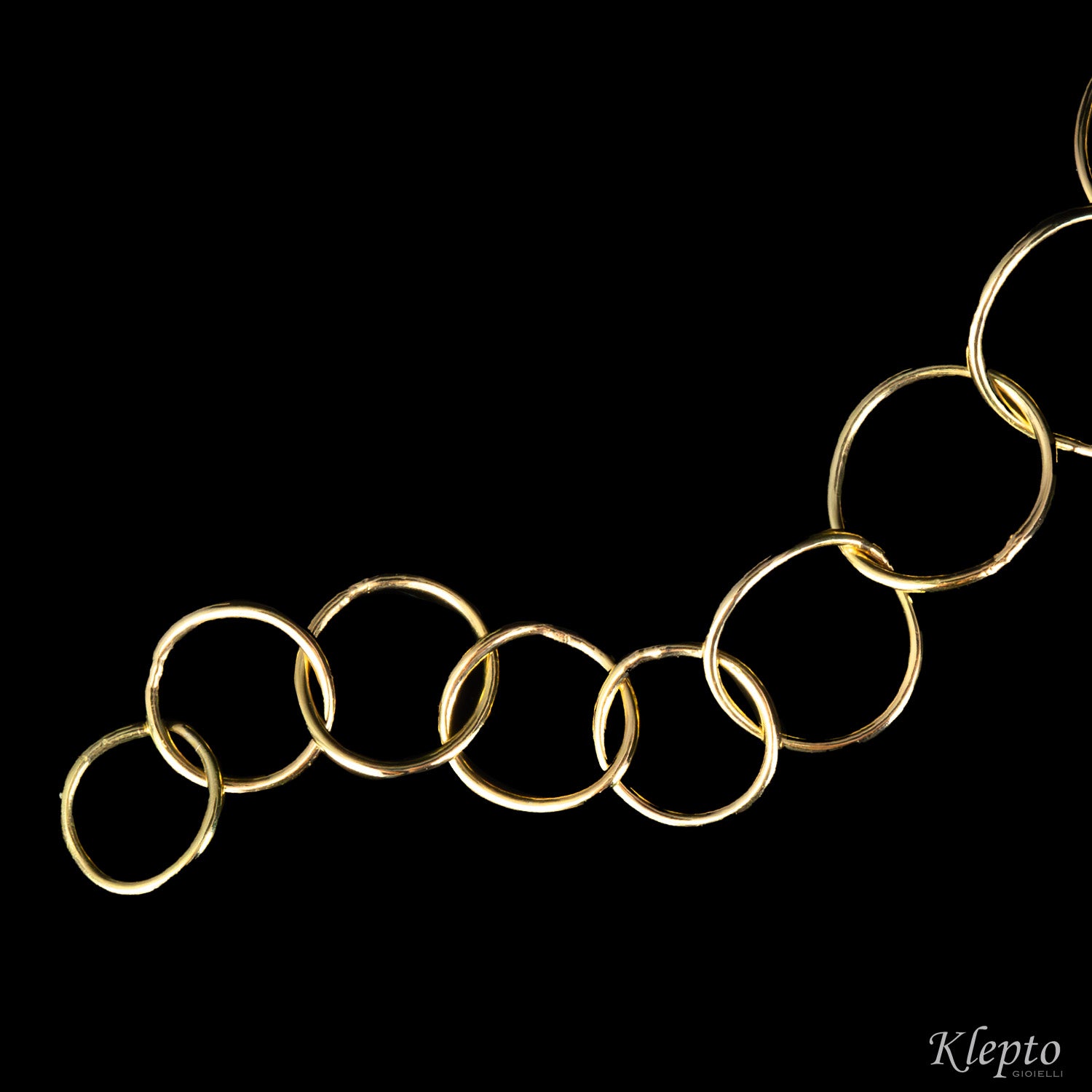 Bracciale in oro giallo ad anelli