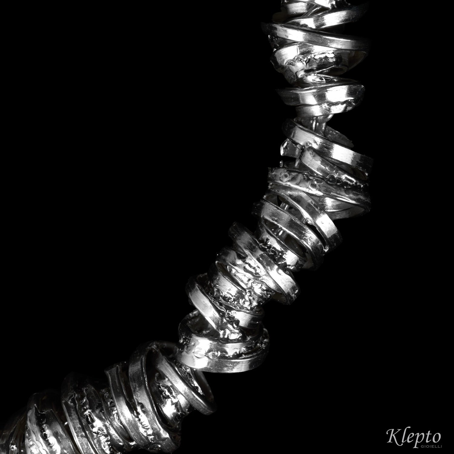 Bracciale in Argento Silnova® a nodi