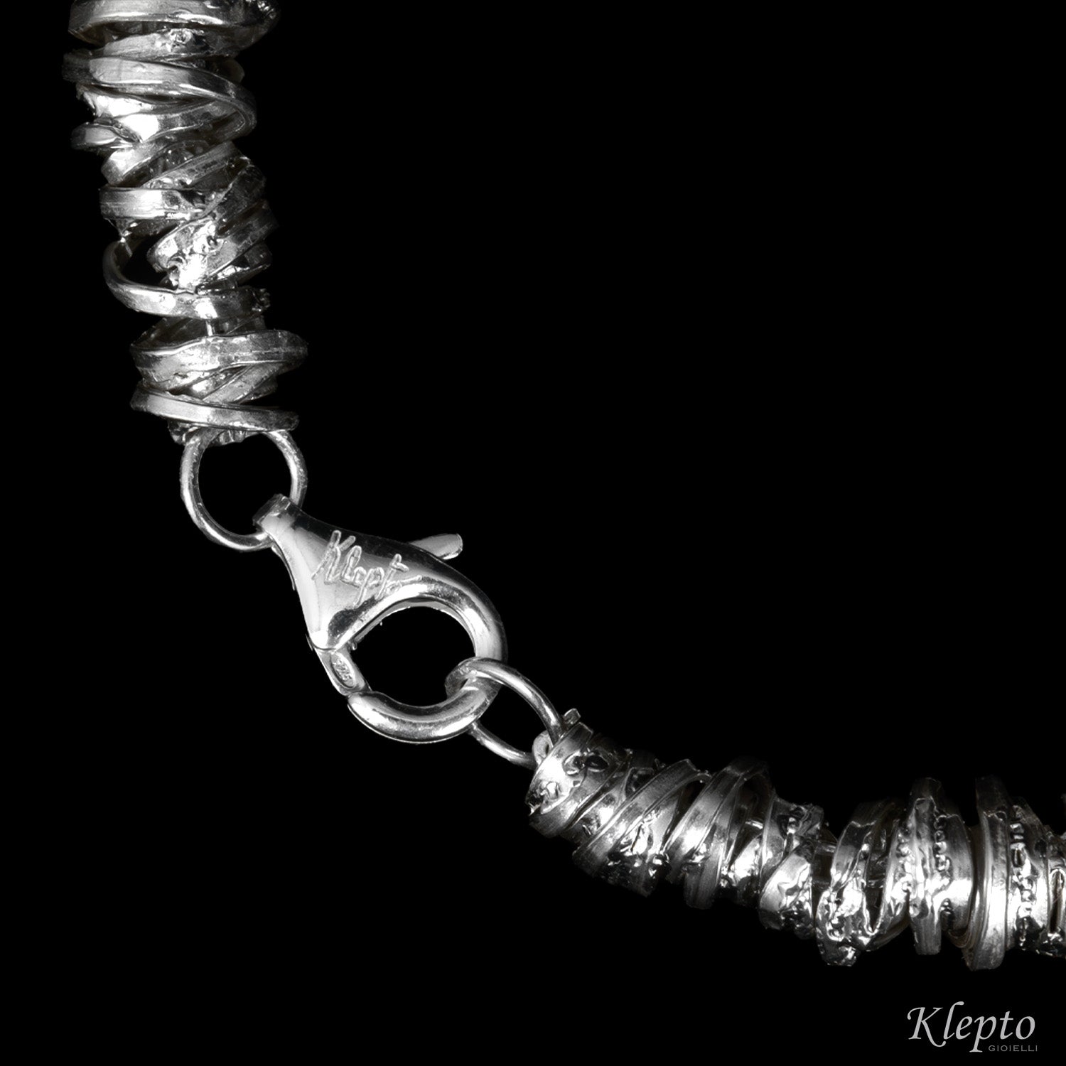 Bracciale in Argento Silnova® a nodi