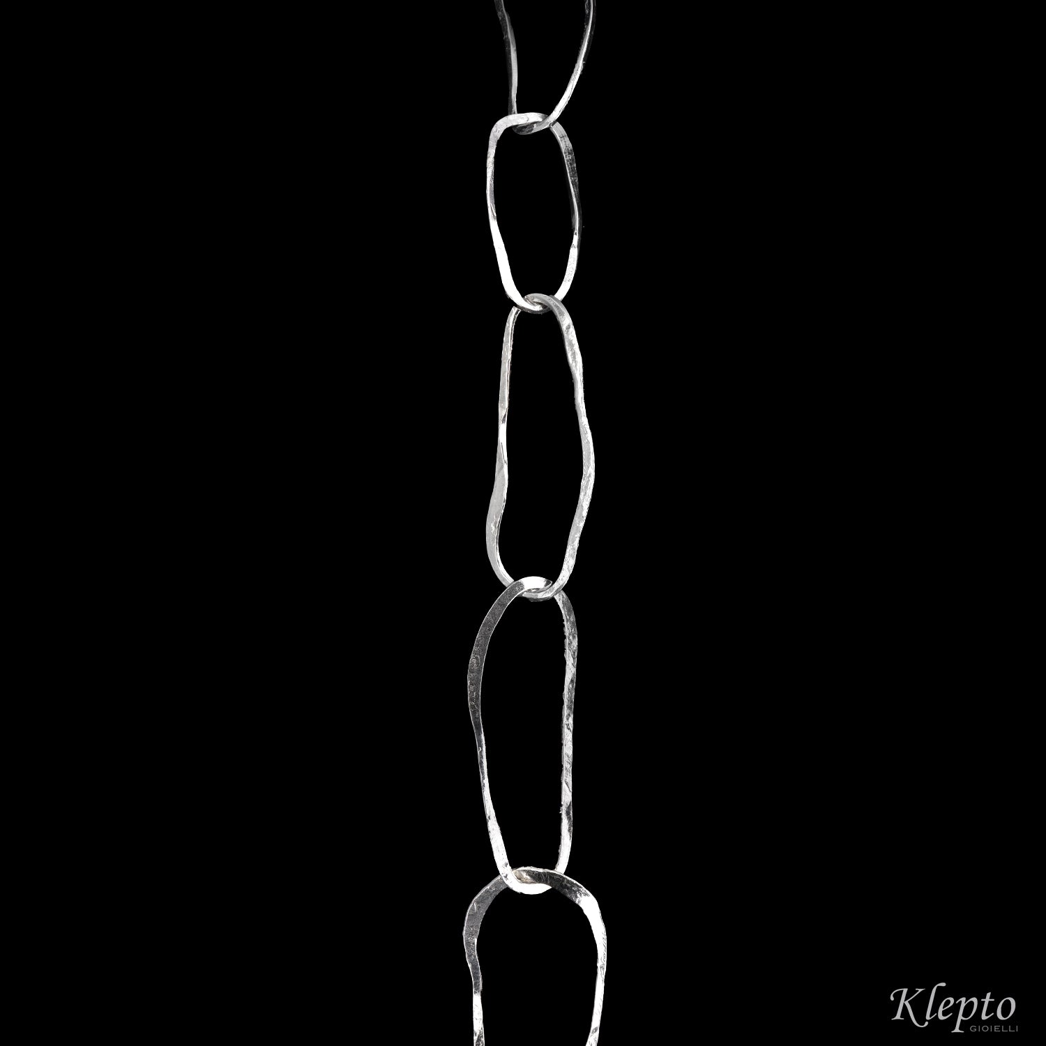 Collana in Argento Silnova® ad anelli ovali martellati