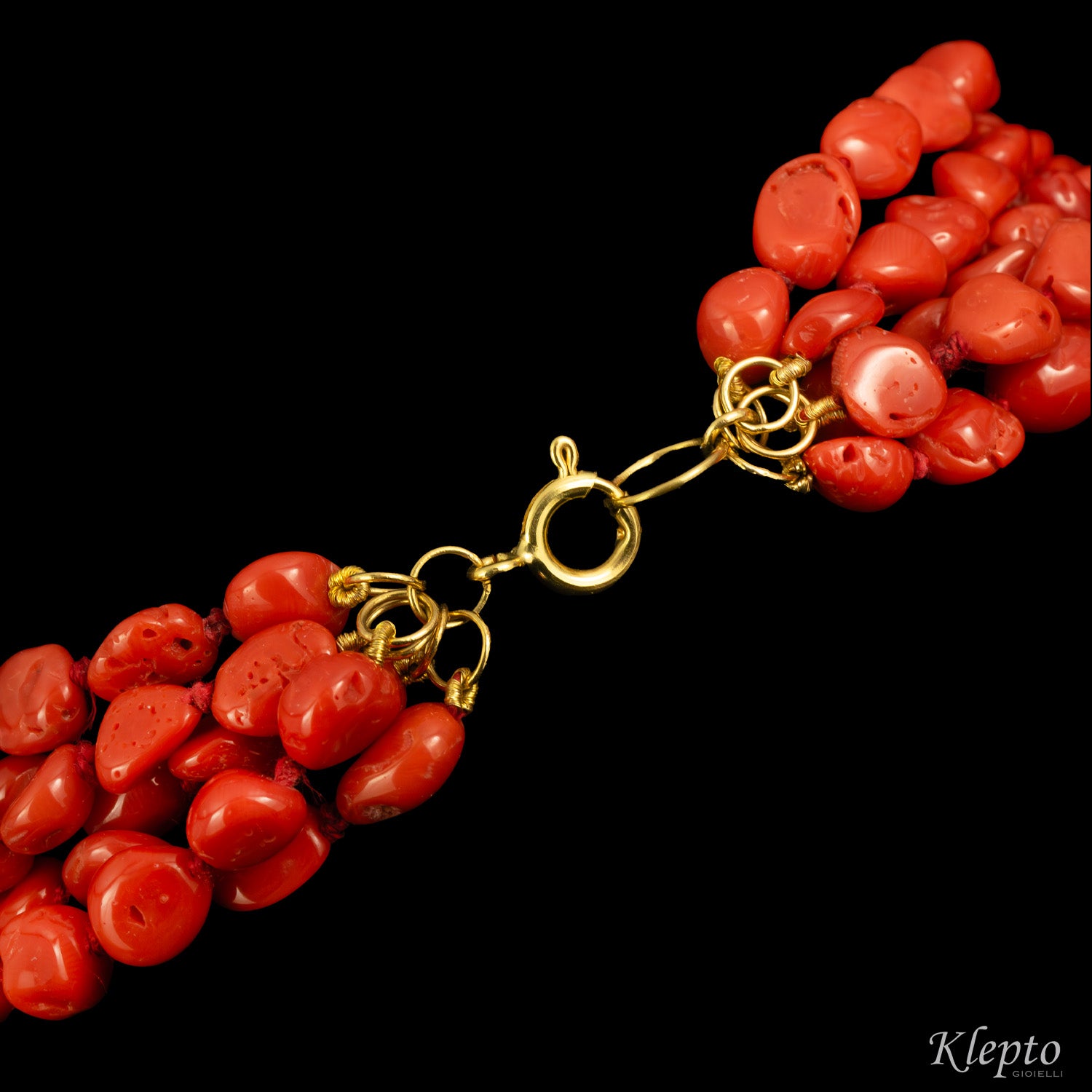 Collana multifilo con Corallo Sardo