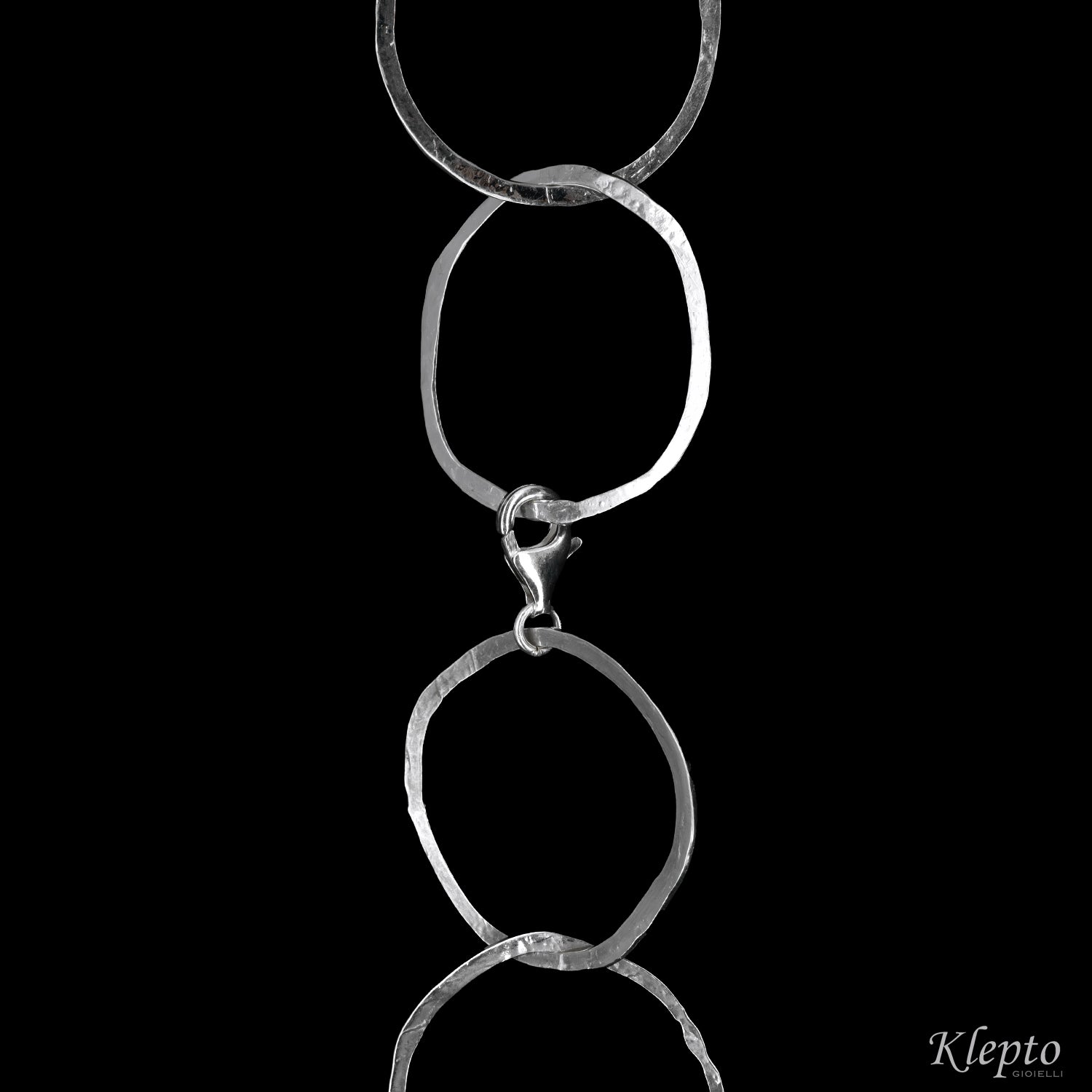 Collana in Argento Silnova® ad anelli tondi martellati