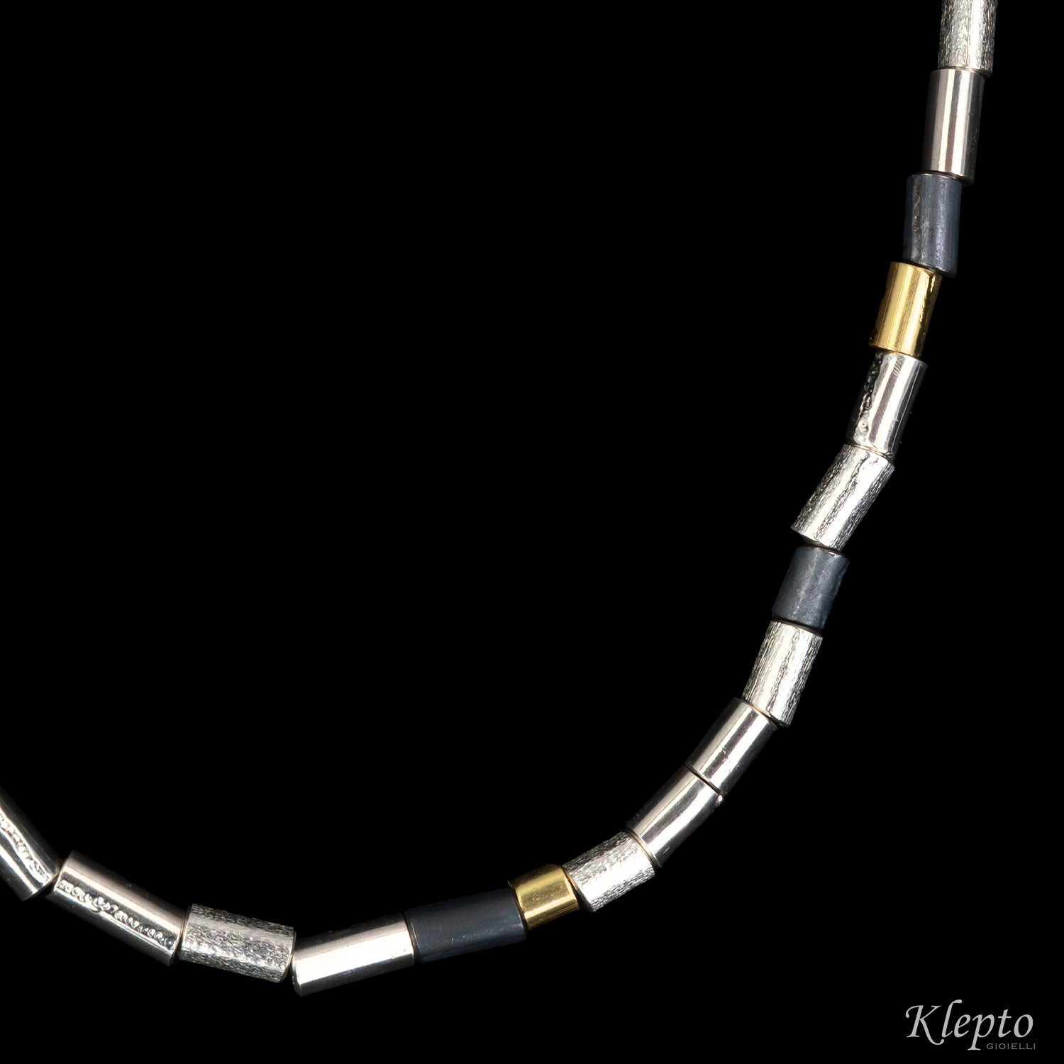 Collana in Argento Silnova® con dettagli in oro giallo