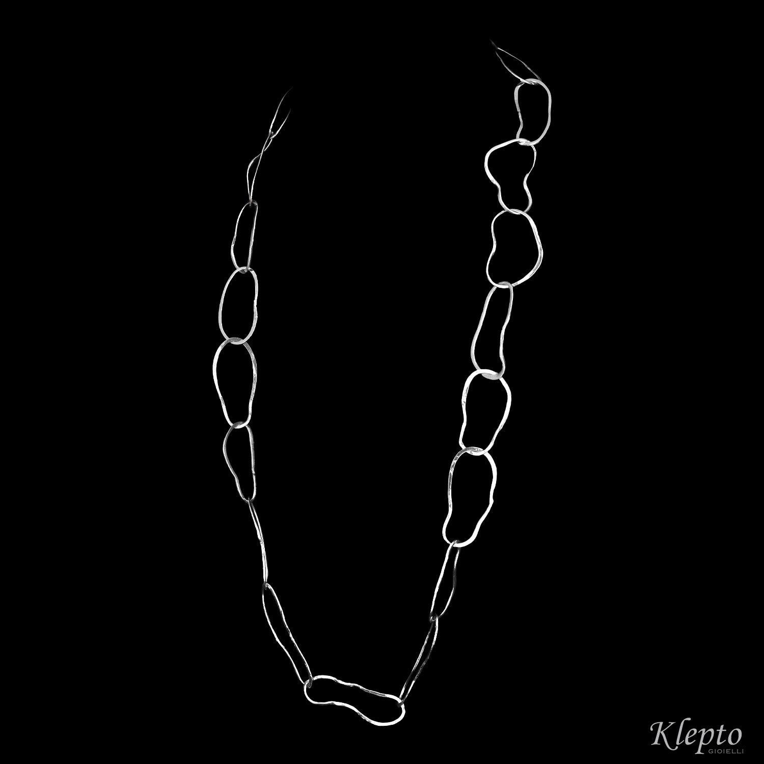 Collana in Argento Silnova® ad anelli martellati
