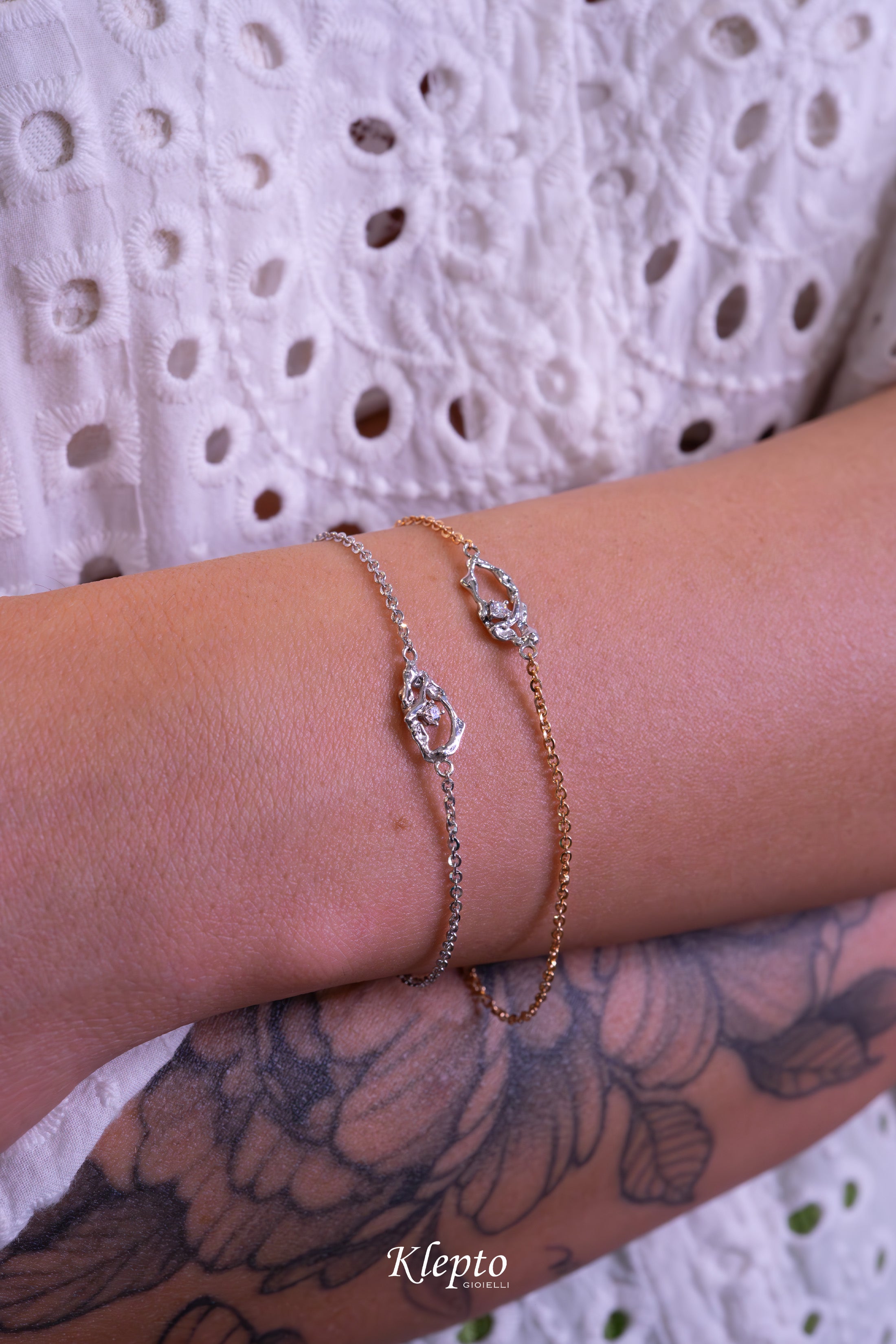 Bracciale in oro rosa e bianco "Pepita" con Diamante
