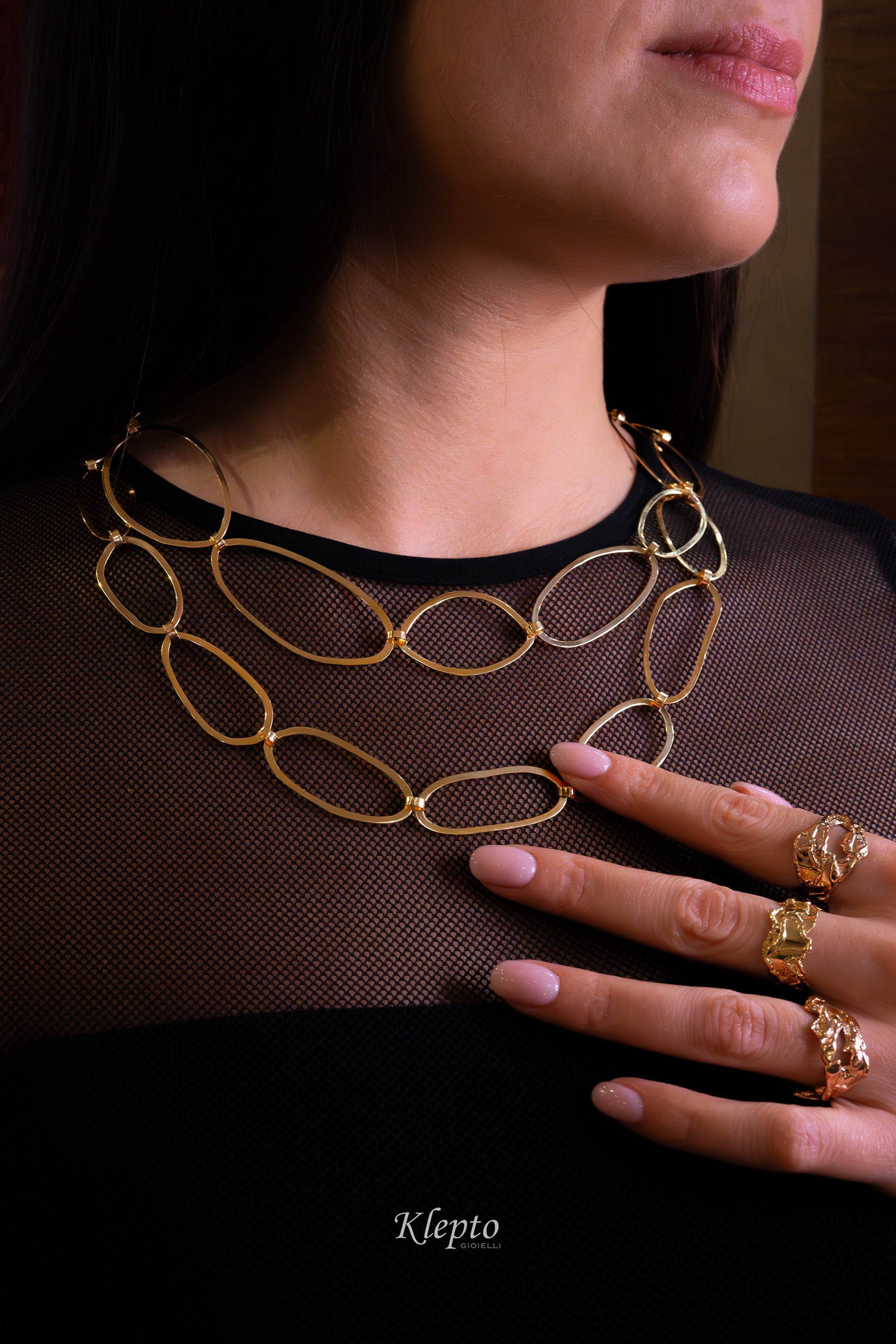 Collana in oro giallo ad anelli