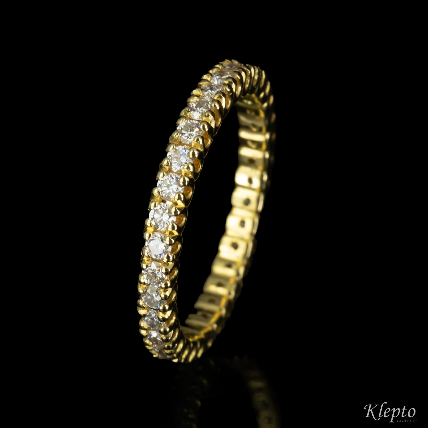 Infinity in oro giallo