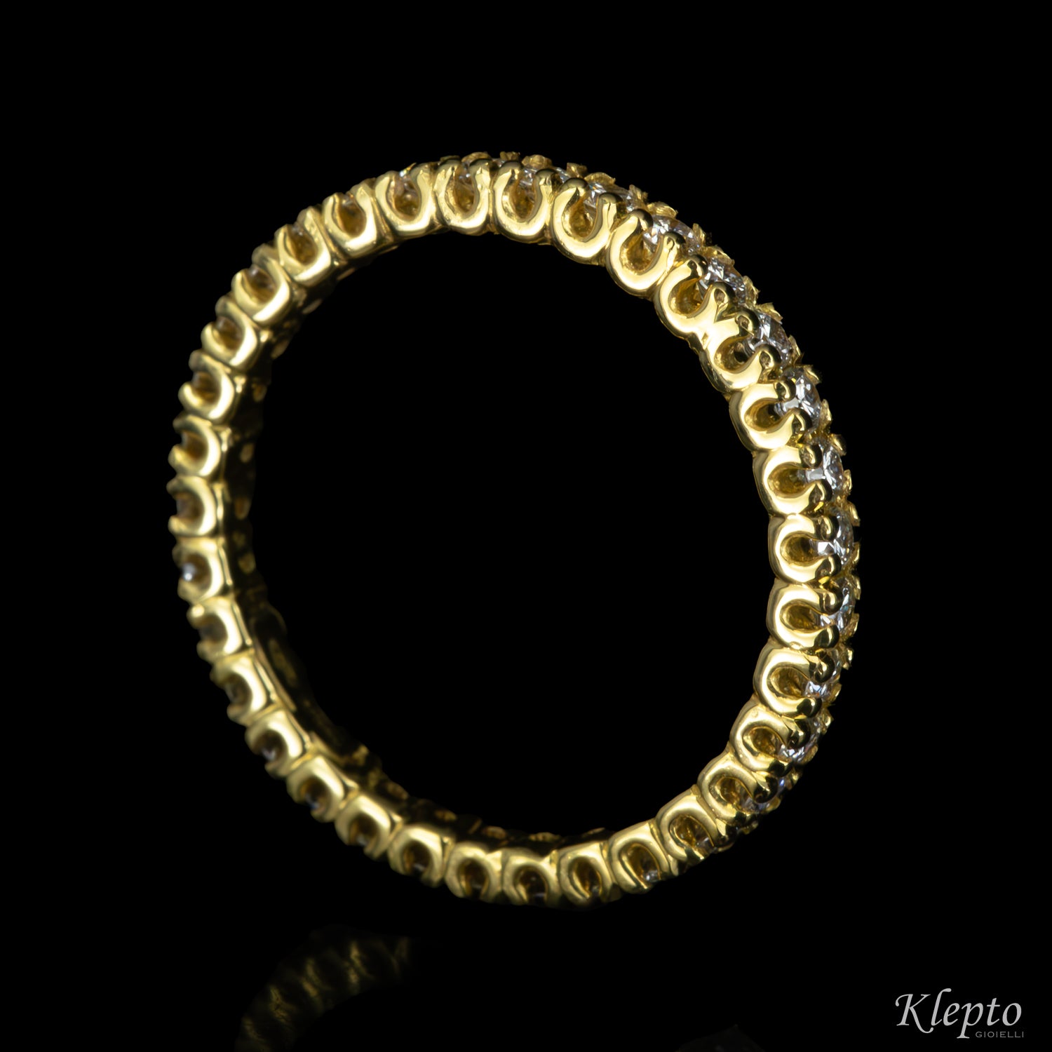 Infinity in oro giallo