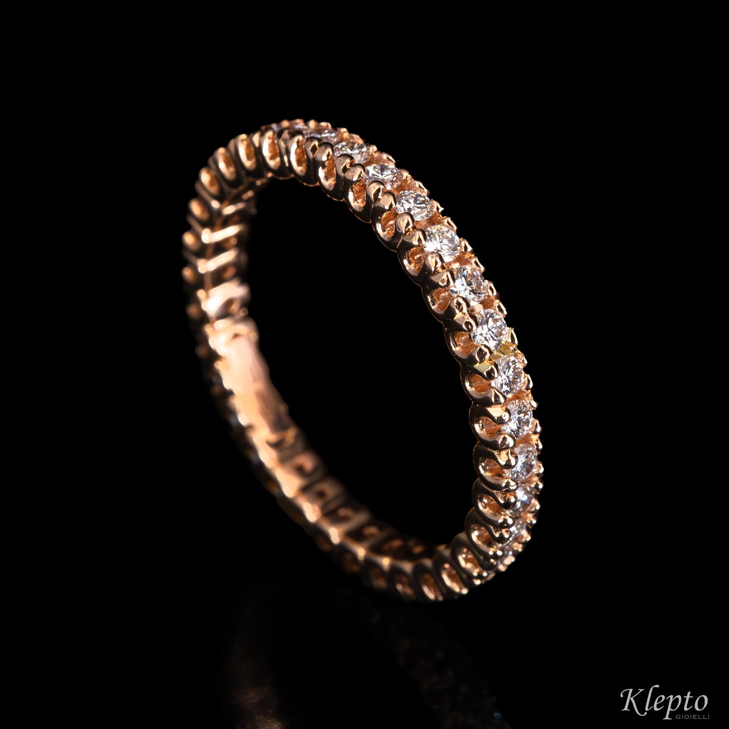 Infinity in oro rosa e Diamanti