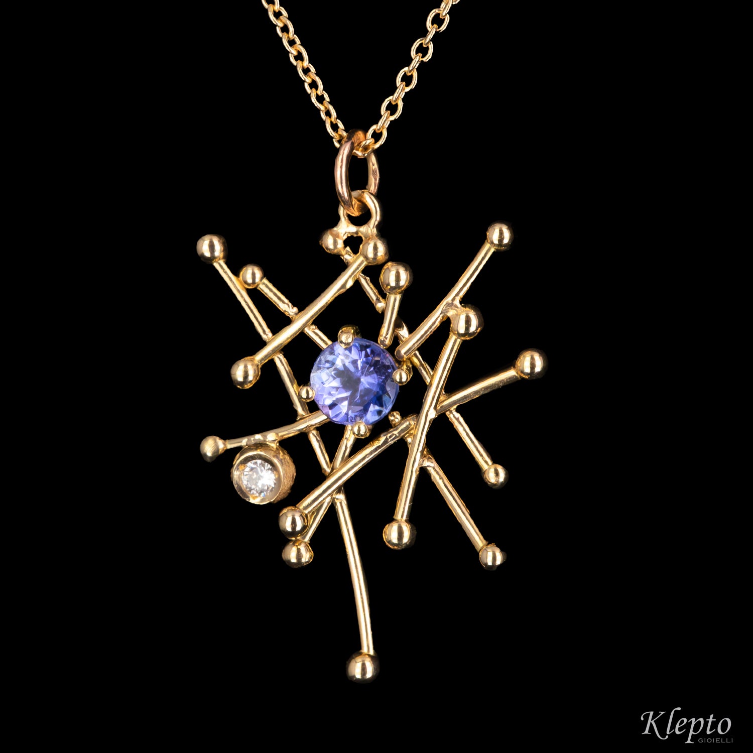 Pendente in oro giallo "IntriKo" con Tanzanite e Diamante