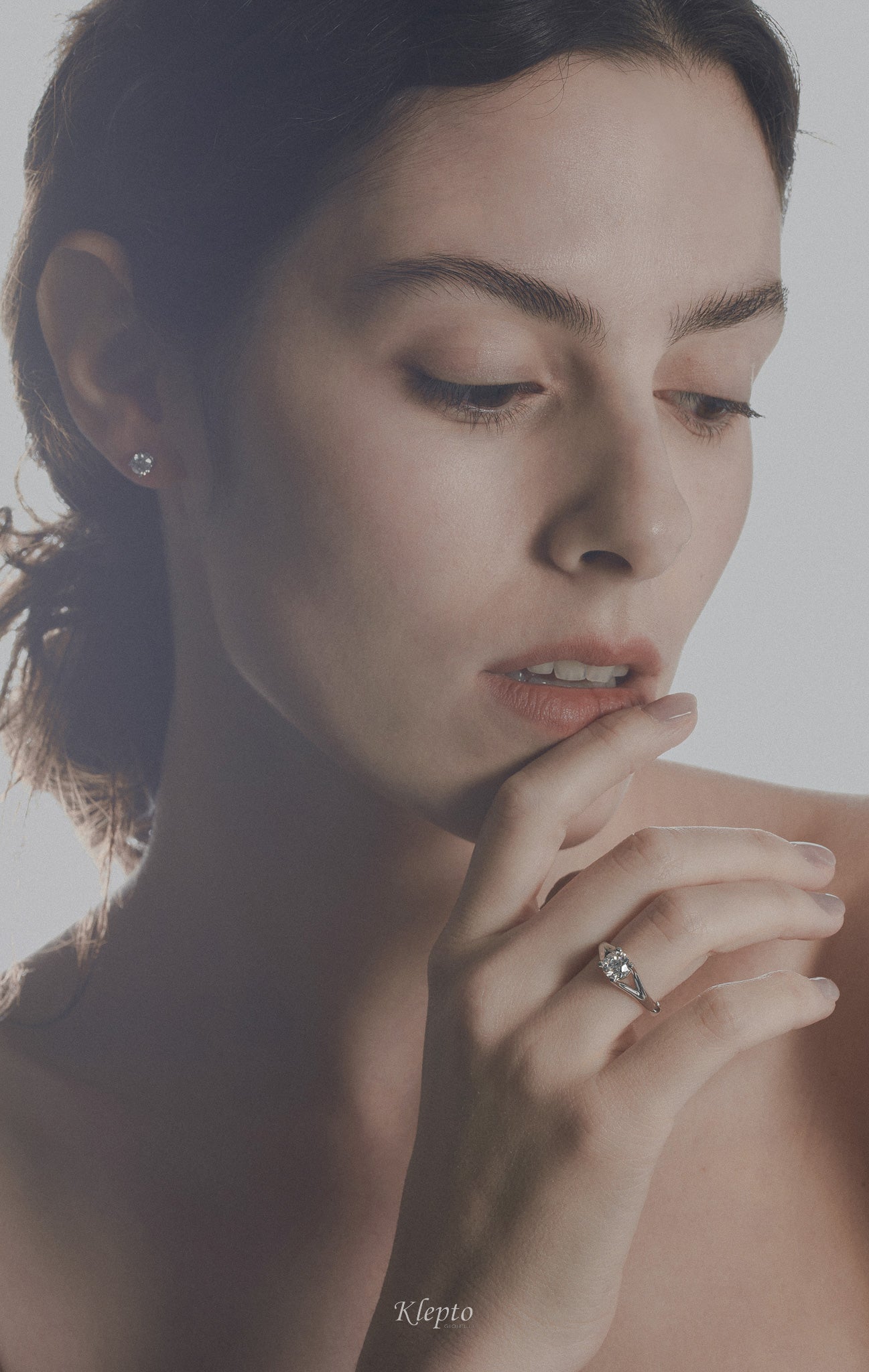 Solitario in oro bianco con Diamante