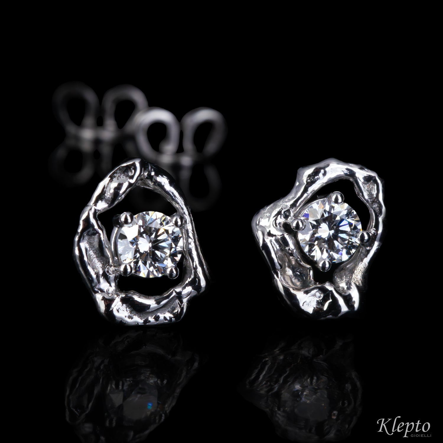 Orecchini in oro bianco con Diamanti "Pepita"