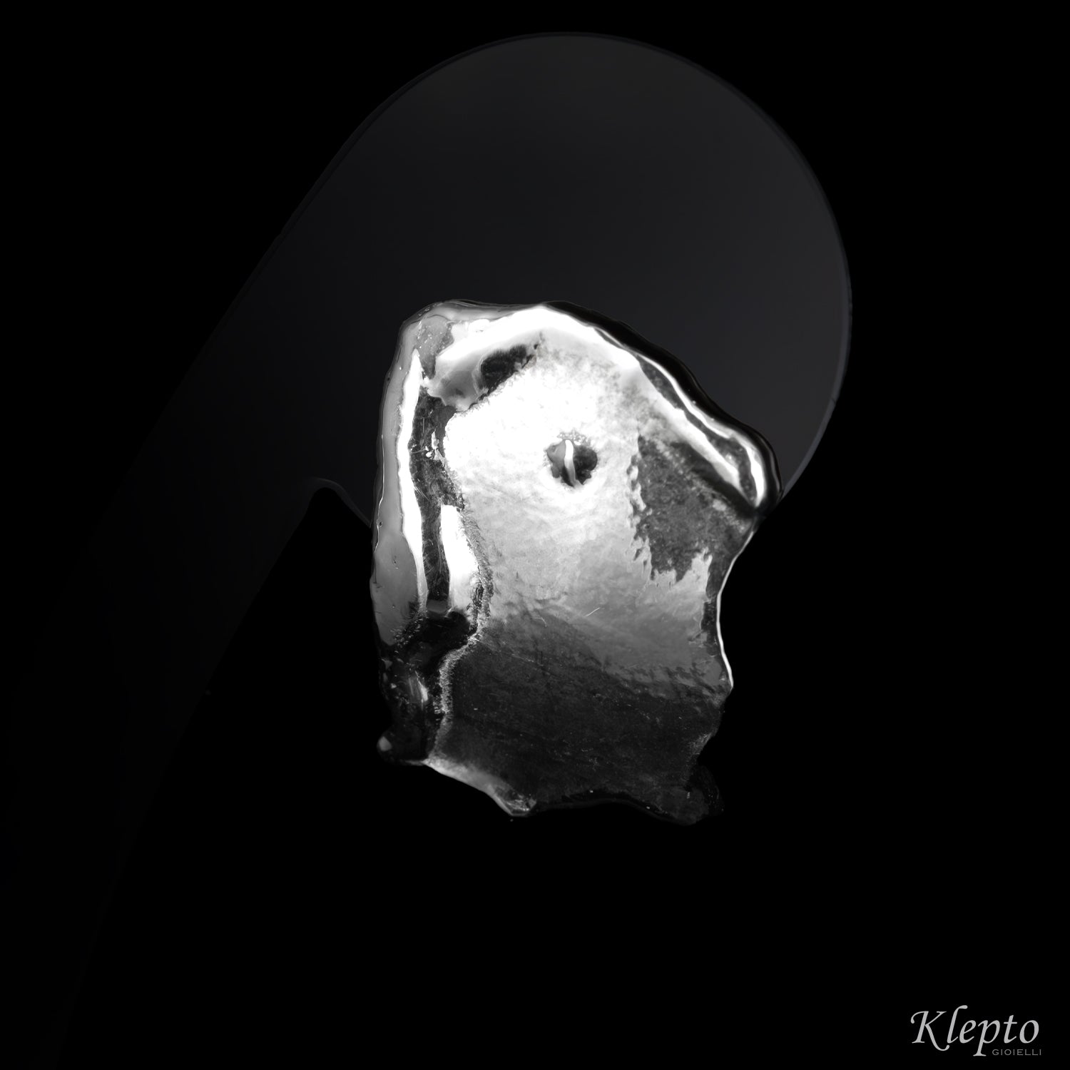 Orecchini in Argento Silnova® fusi a fiamma