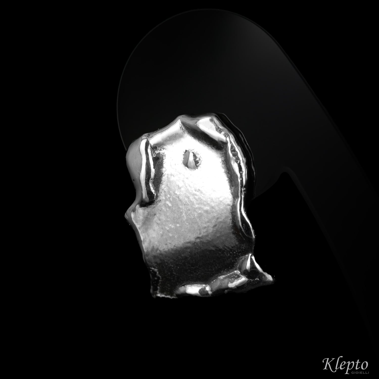 Orecchini in Argento Silnova® fusi a fiamma