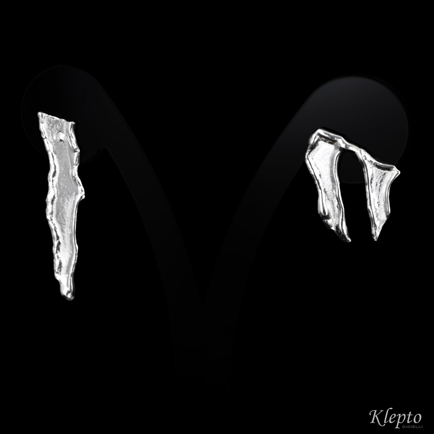 Orecchini in Argento Silnova® fusi a fiamma