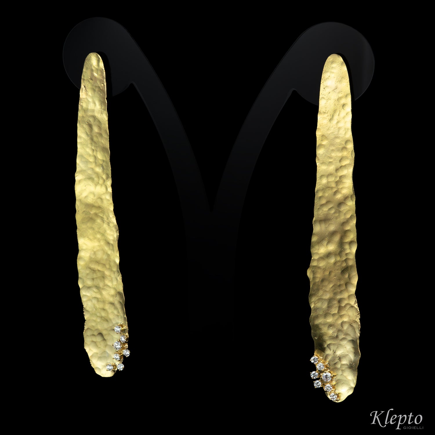 Orecchini in oro giallo con Diamanti