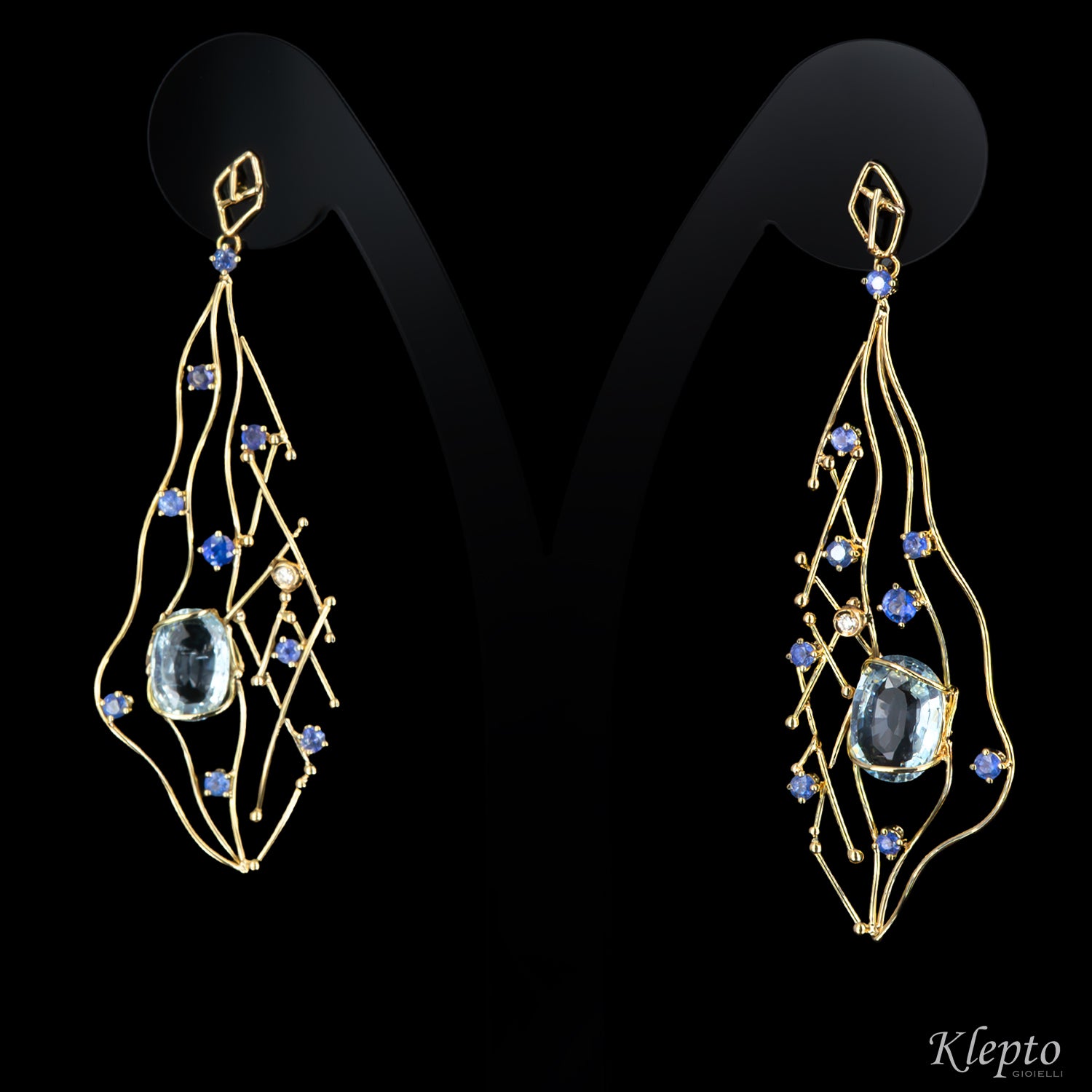 Orecchini in oro giallo con Acquamarine, Zaffiri e Diamanti