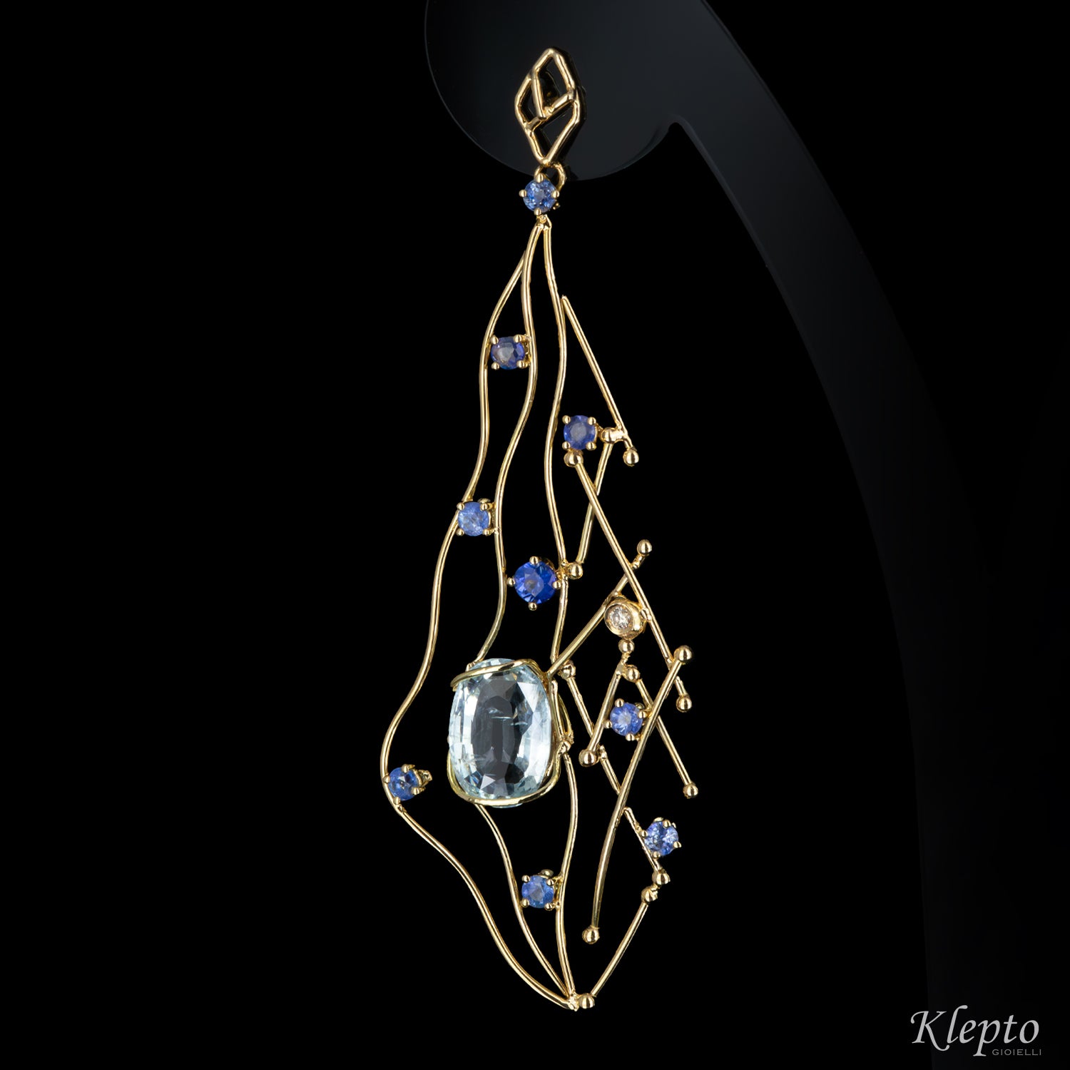 Orecchini in oro giallo con Acquamarine, Zaffiri e Diamanti