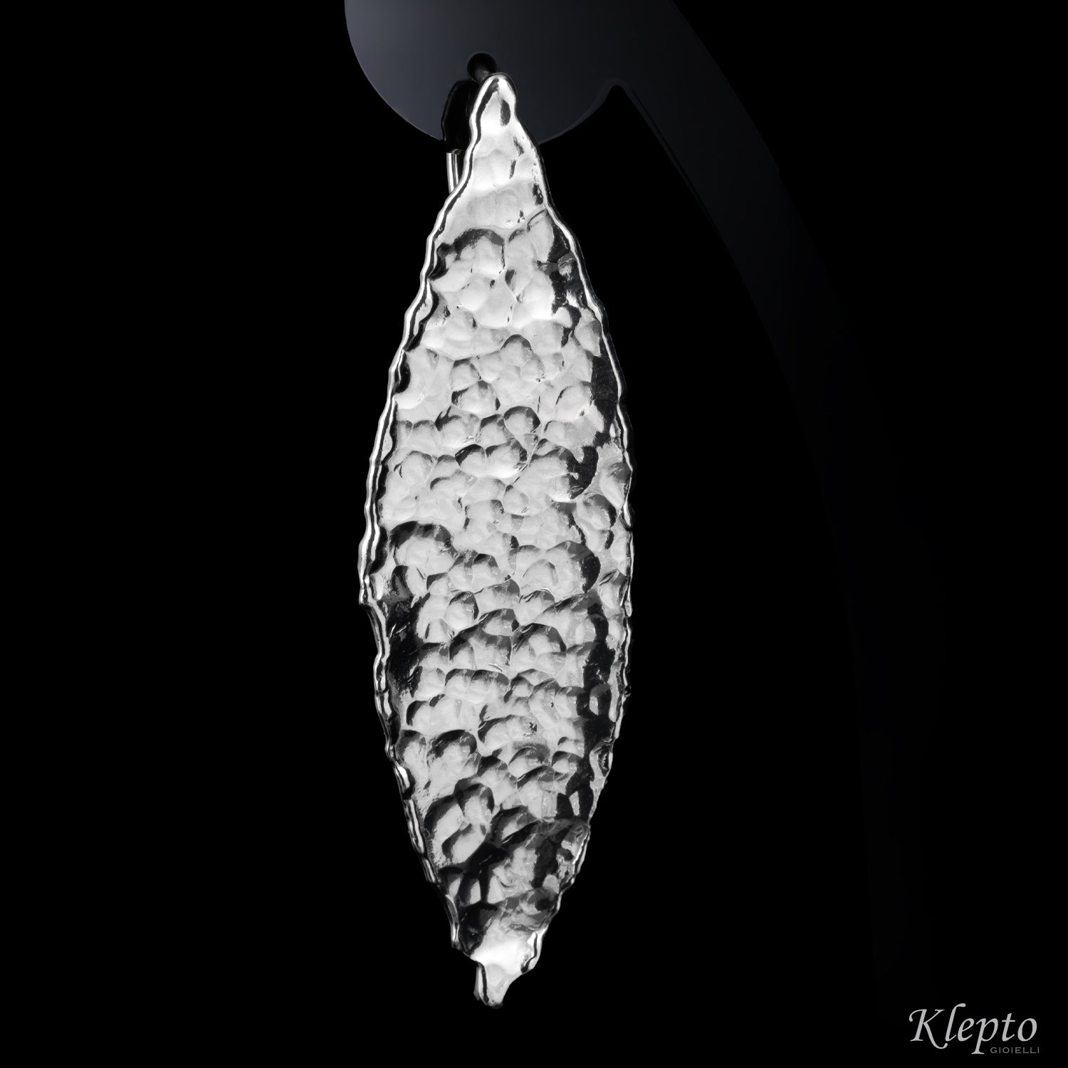 Orecchini in Argento Silnova® martellati