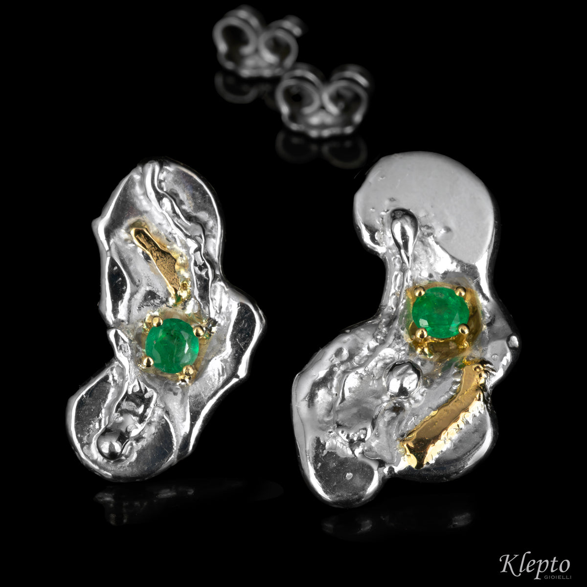 Orecchini in Argento Silnova® con Smeraldi e dettagli in oro giallo