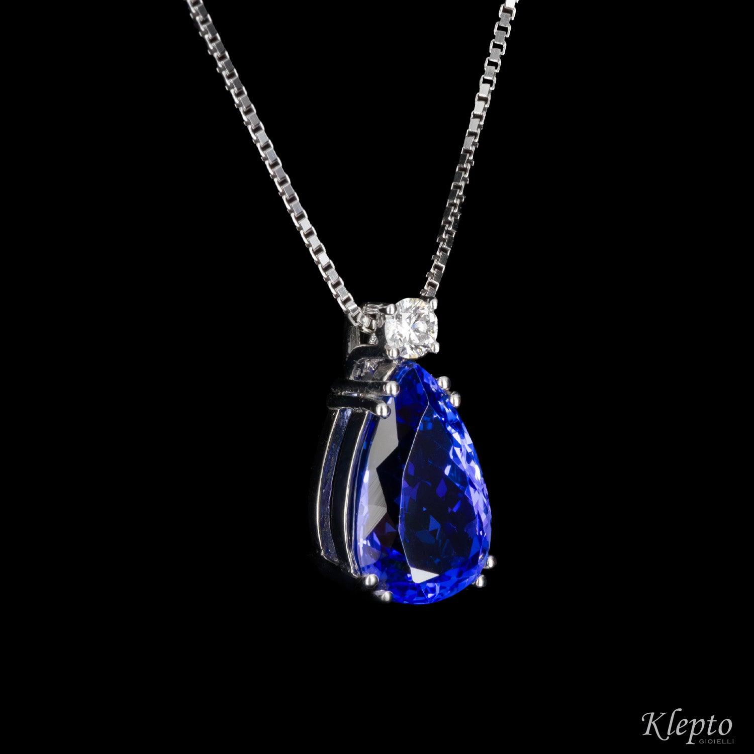 Pendente in oro bianco con Tanzanite e Diamante