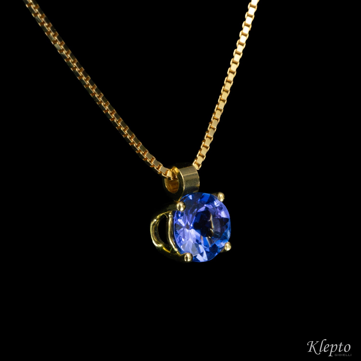 Pendente in oro giallo con Tanzanite