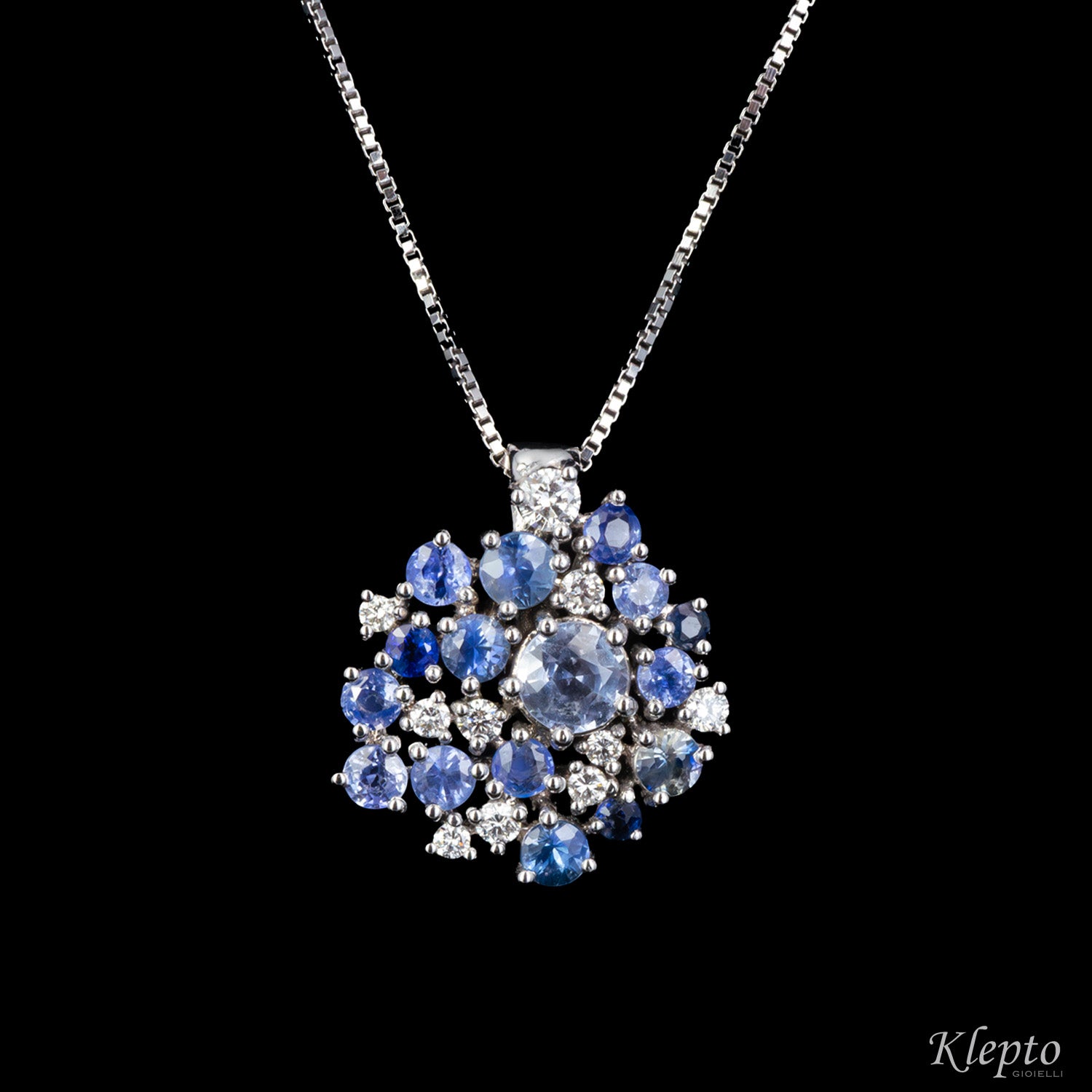 Pendente in oro bianco con Zaffiri blu e Diamanti