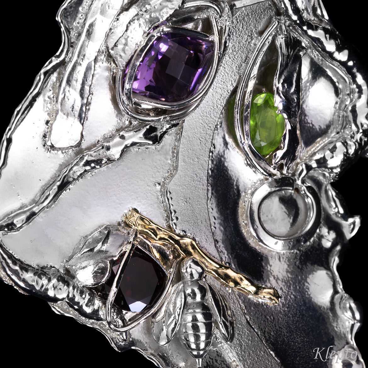 Pendente in Argento Silnova® con Ametista, Granato, Peridoto e dettaglio in oro giallo