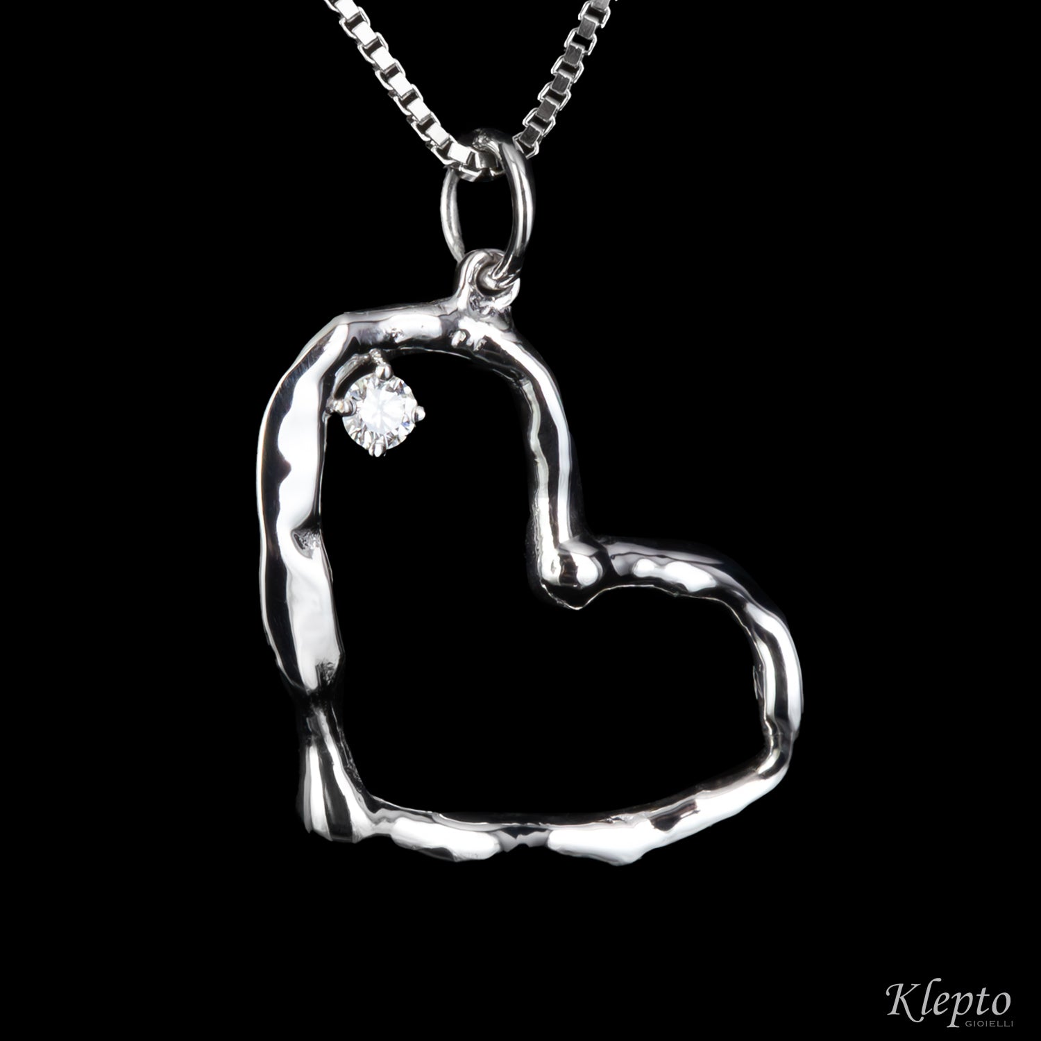 Pendente in oro Cuore fuso a fiamma