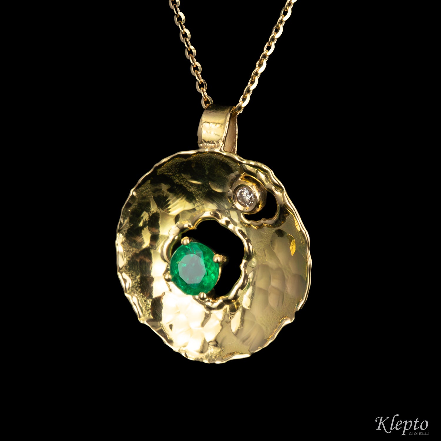 Pendente in oro giallo con Smeraldo e Diamante