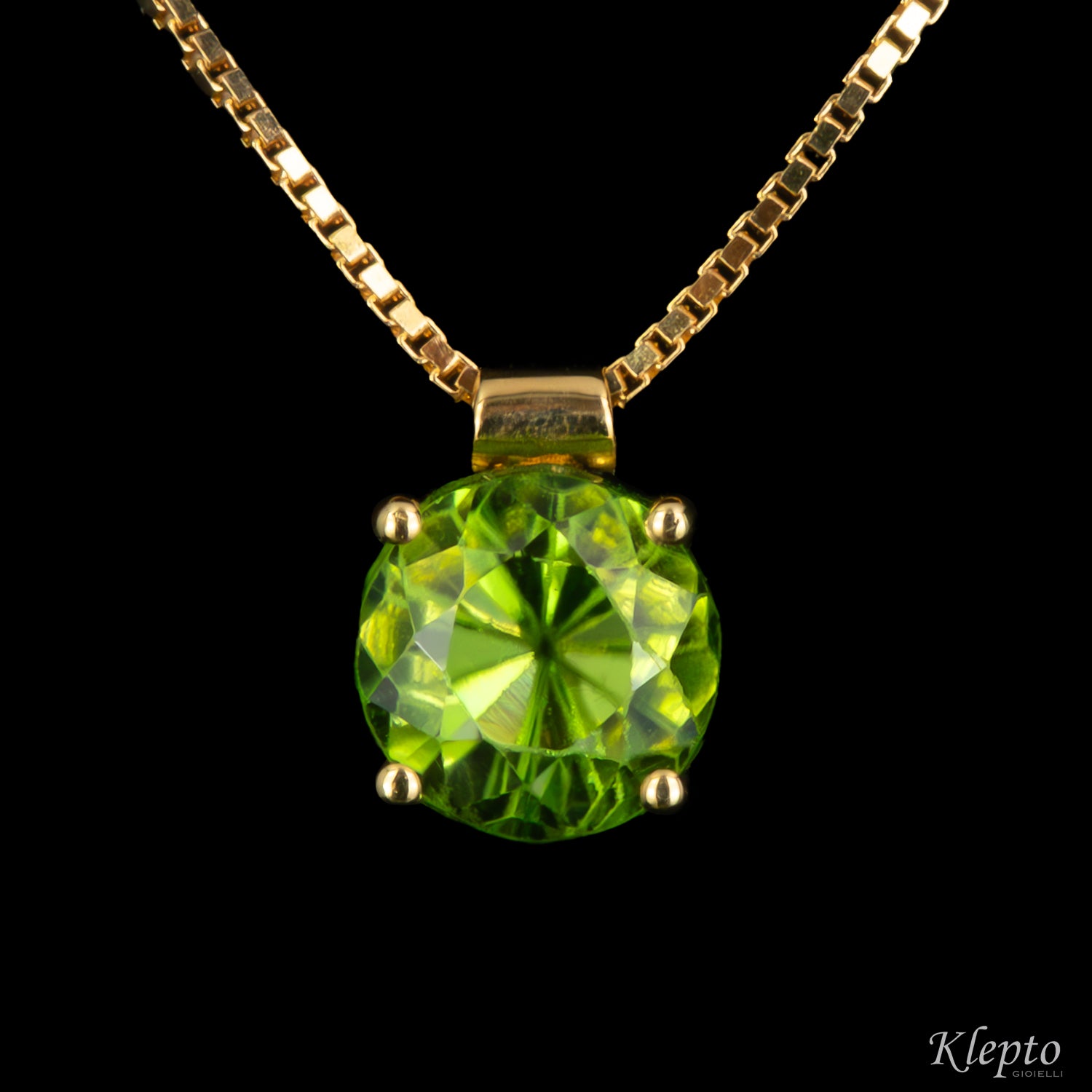 Pendente in oro giallo con Peridoto