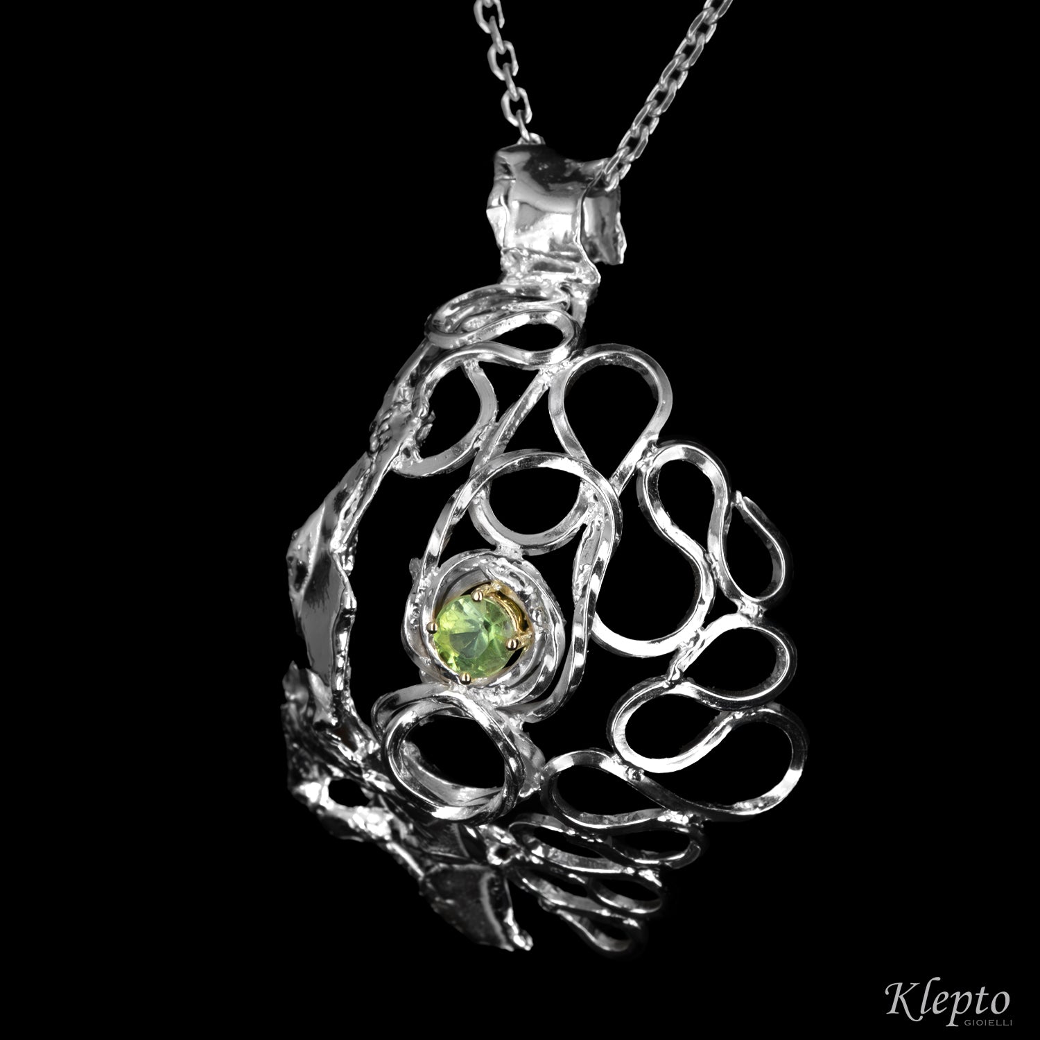 Pendente in Argento Silnova® con Tormalina verde e dettagli in oro giallo