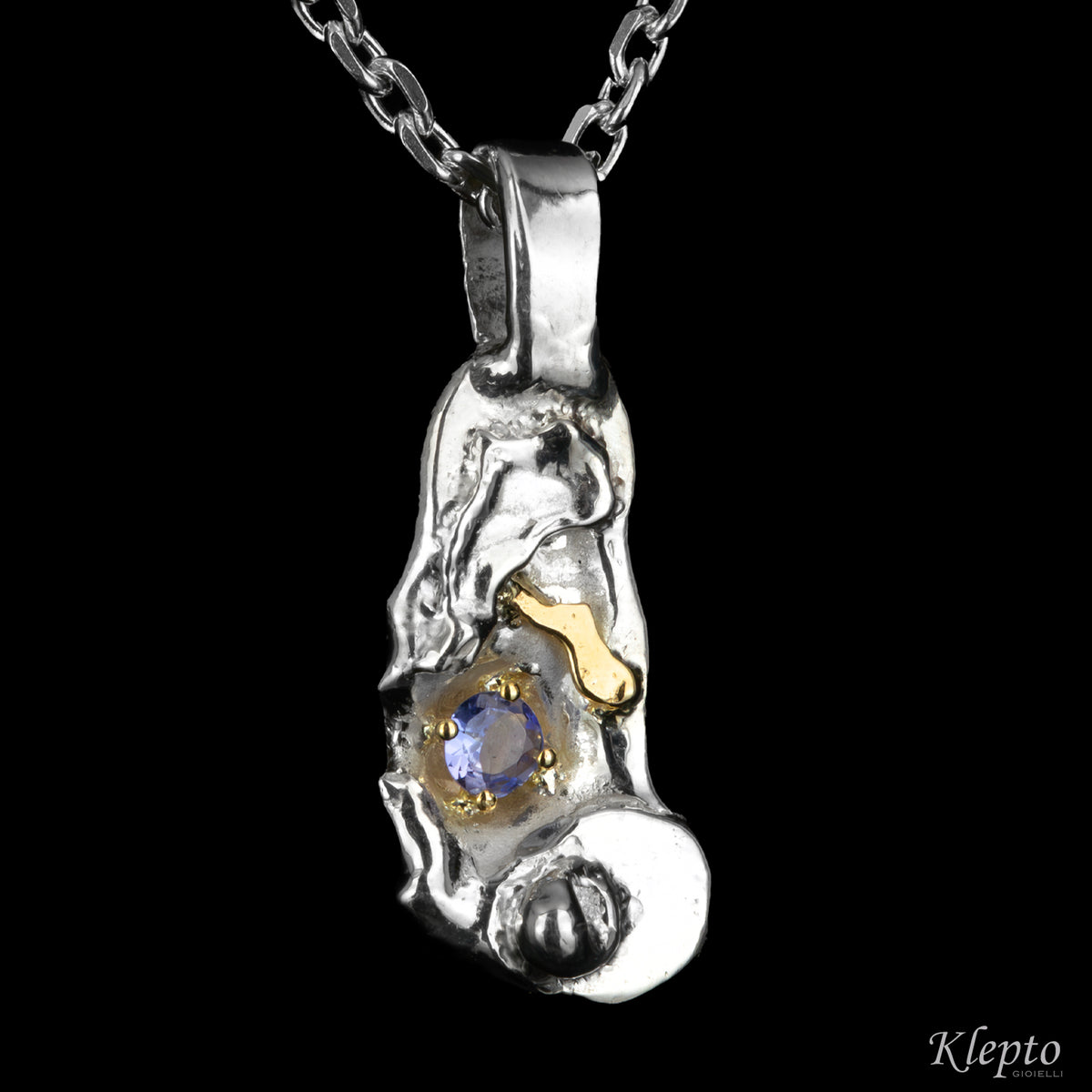 Pendente in Argento Silnova® con Tanzanite e dettagli in oro giallo