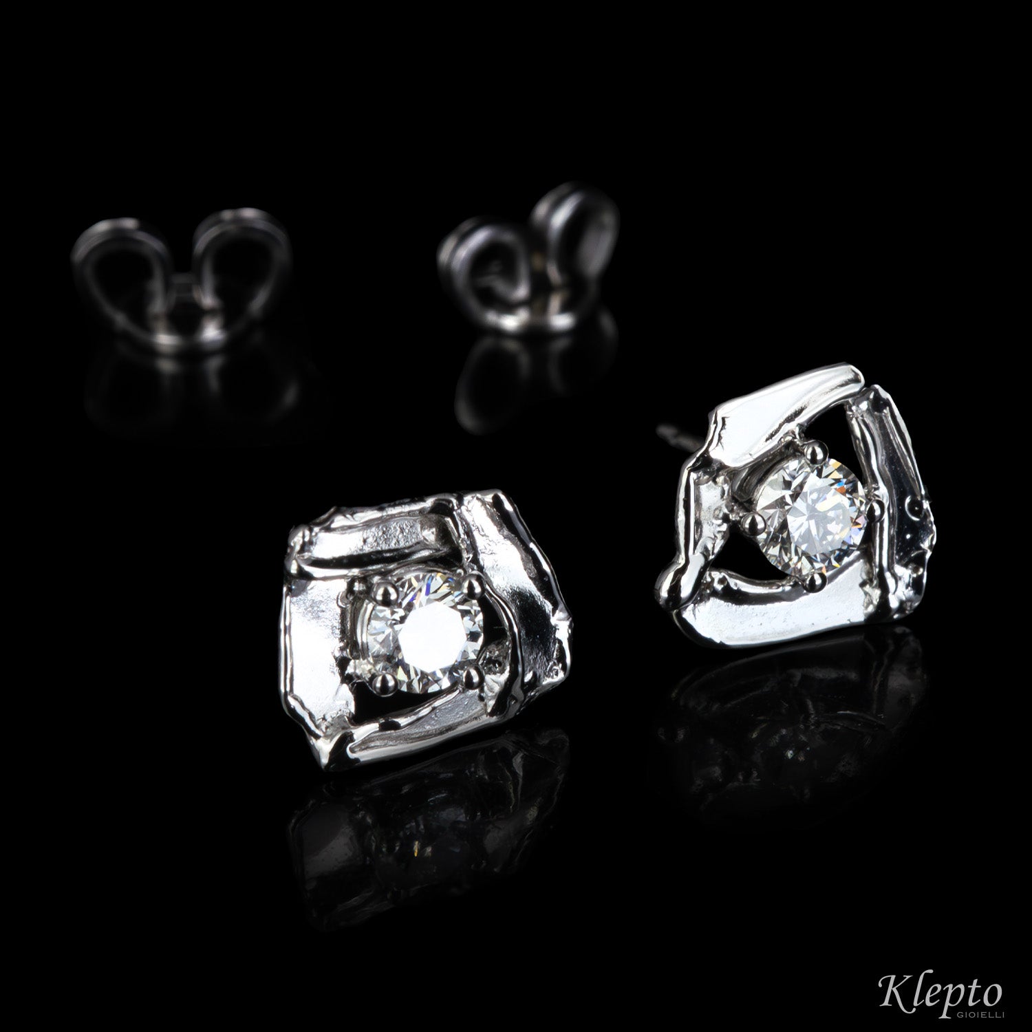 Orecchini in oro bianco con Diamanti "Pepita"