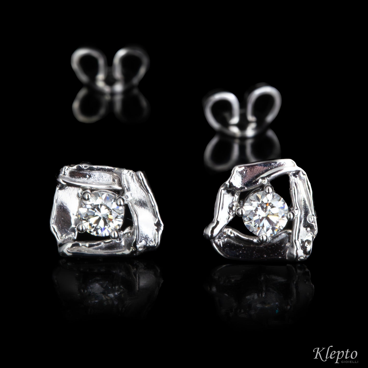 Orecchini in oro bianco con Diamanti "Pepita"