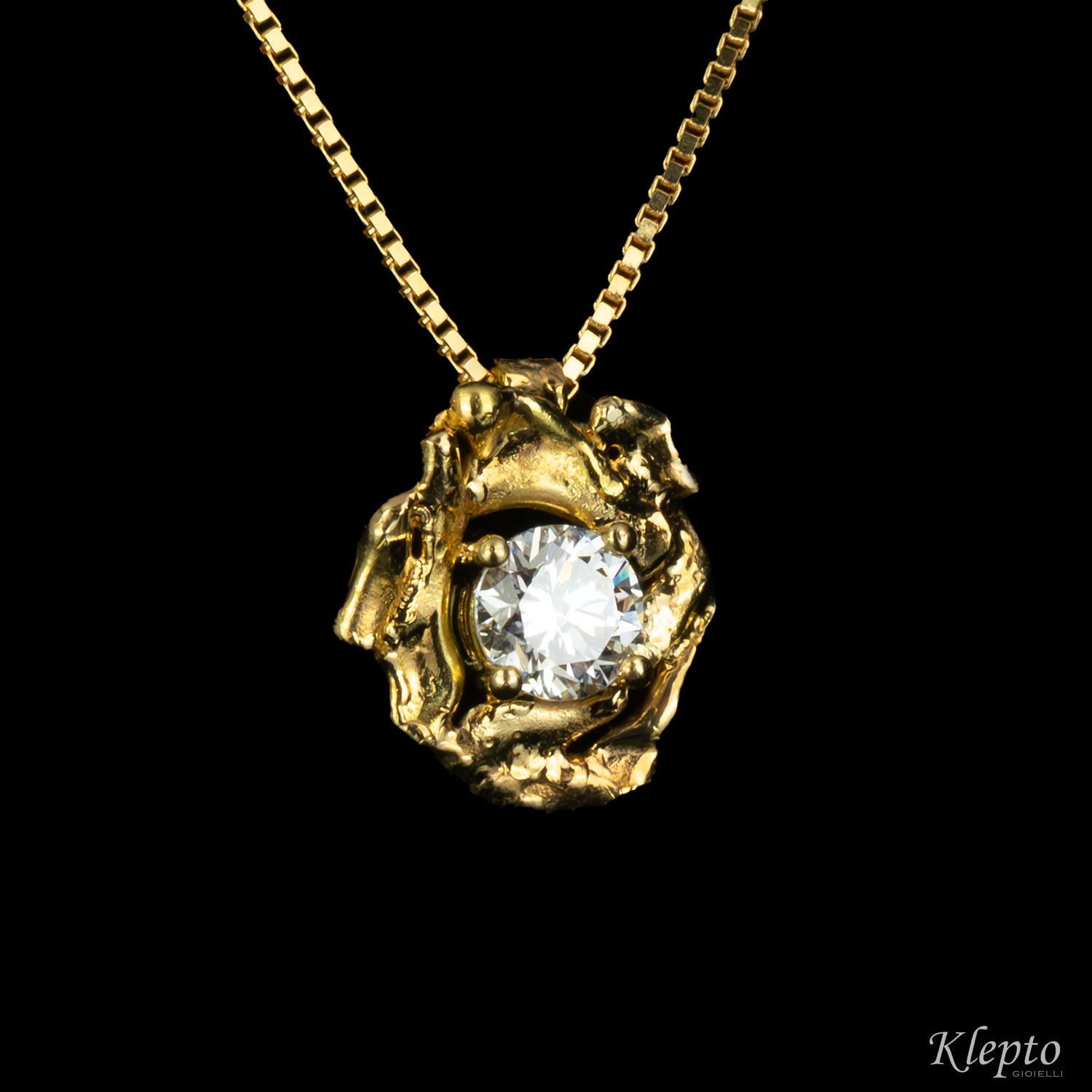 Pendente in oro giallo Pepita con Diamante