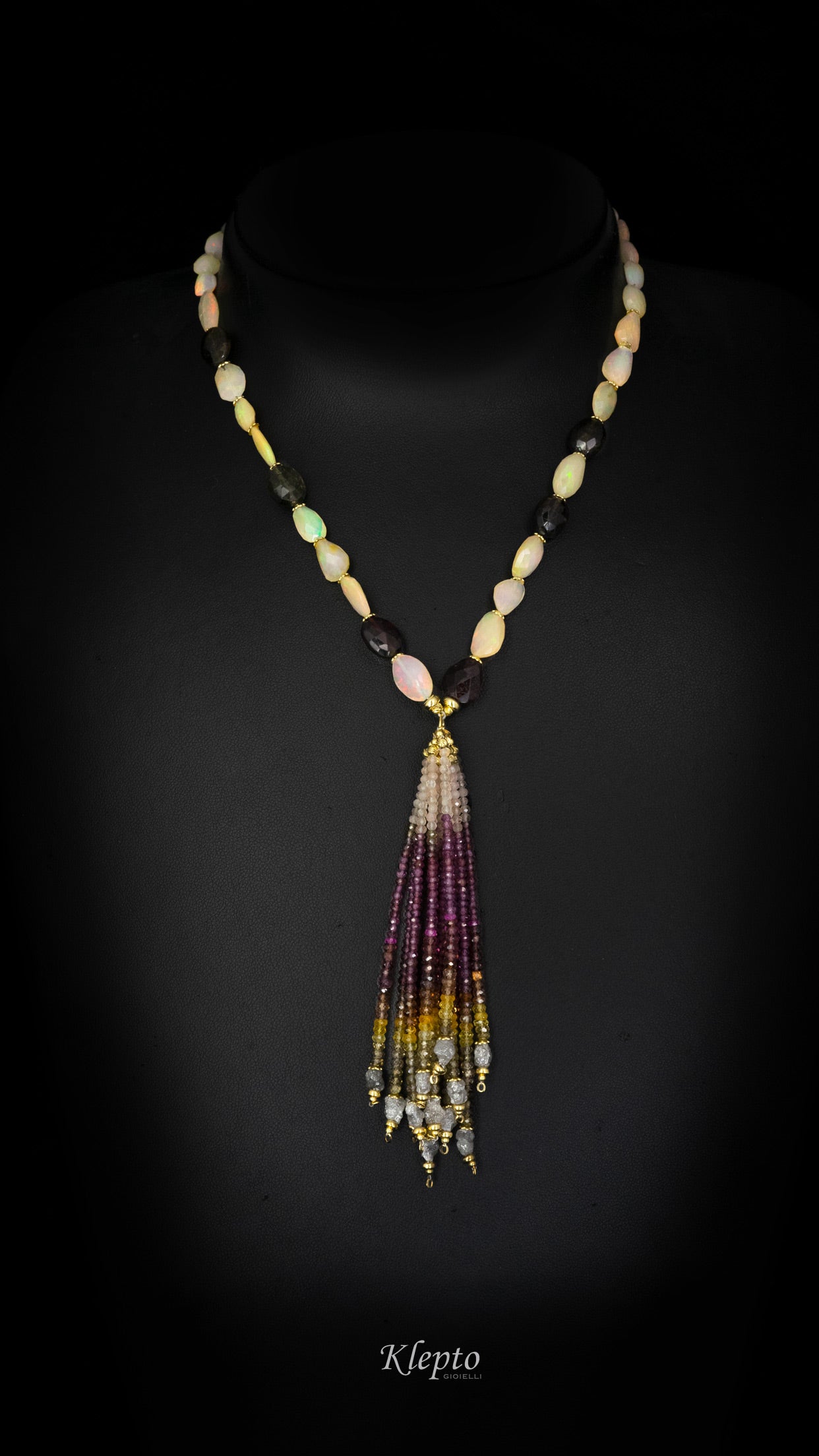 Collana a nappa in oro giallo con Opale, Tormaline, Granato e Diamanti grezzi