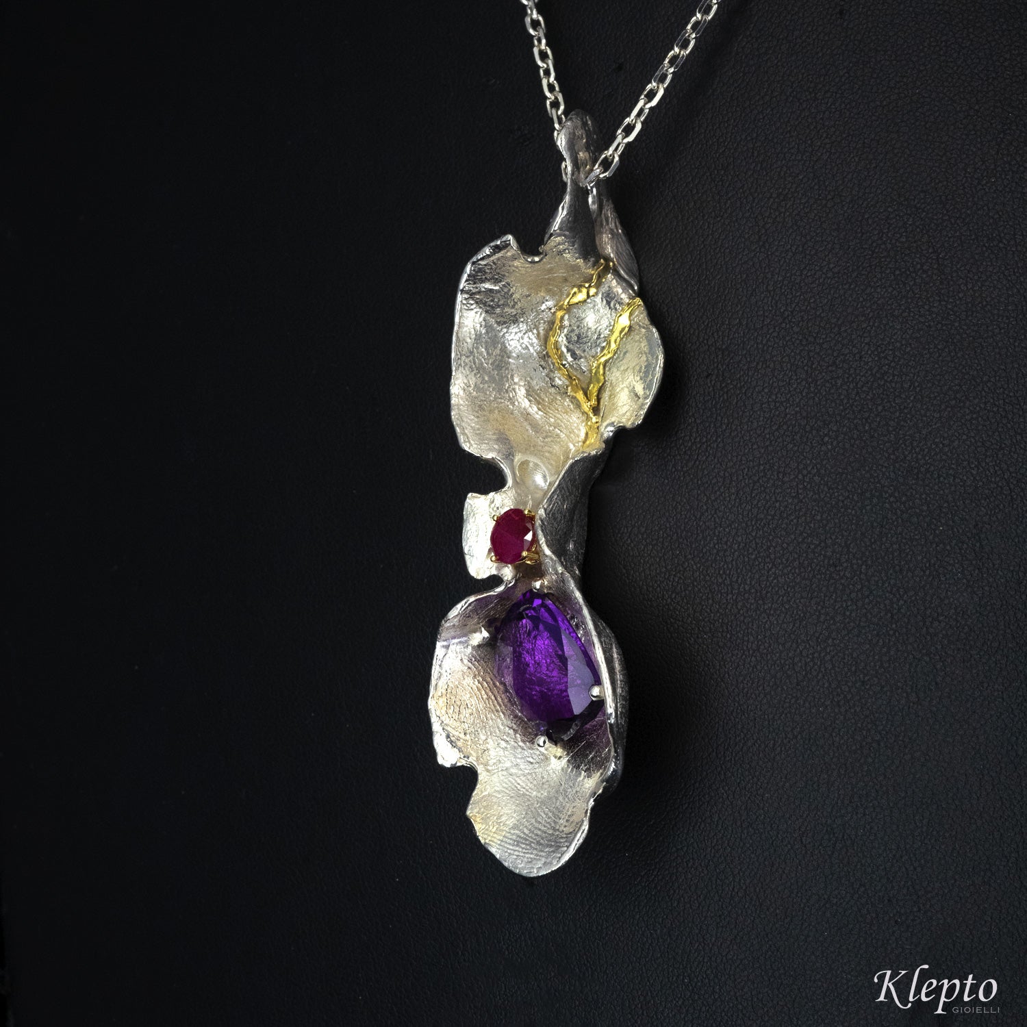 Pendente in Argento Silnova® con Ametista, Rubino e dettagli in oro giallo